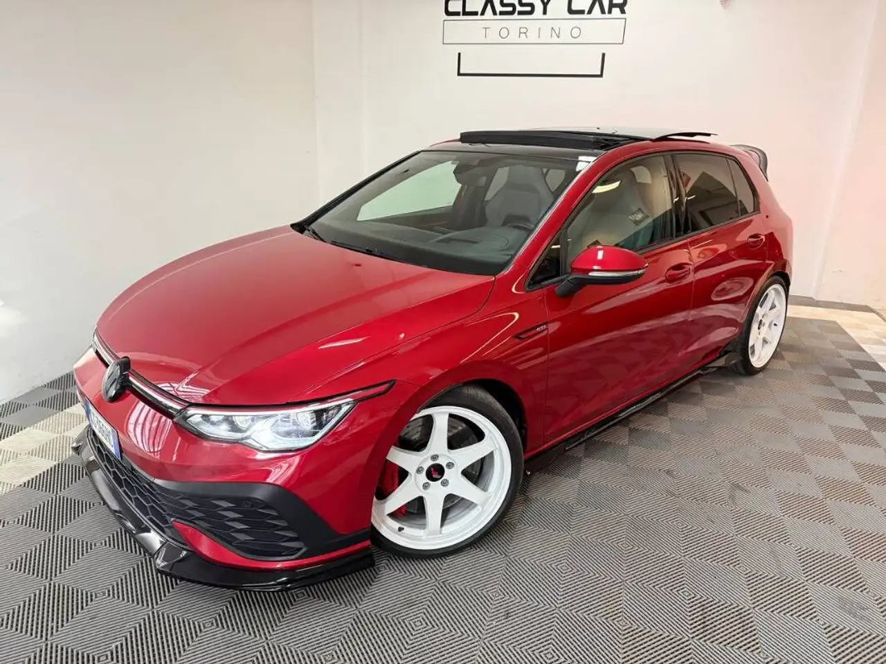 Volkswagen Golf 2.0 tsi GTI Clubsport 300cv dsg — миниатюра 1