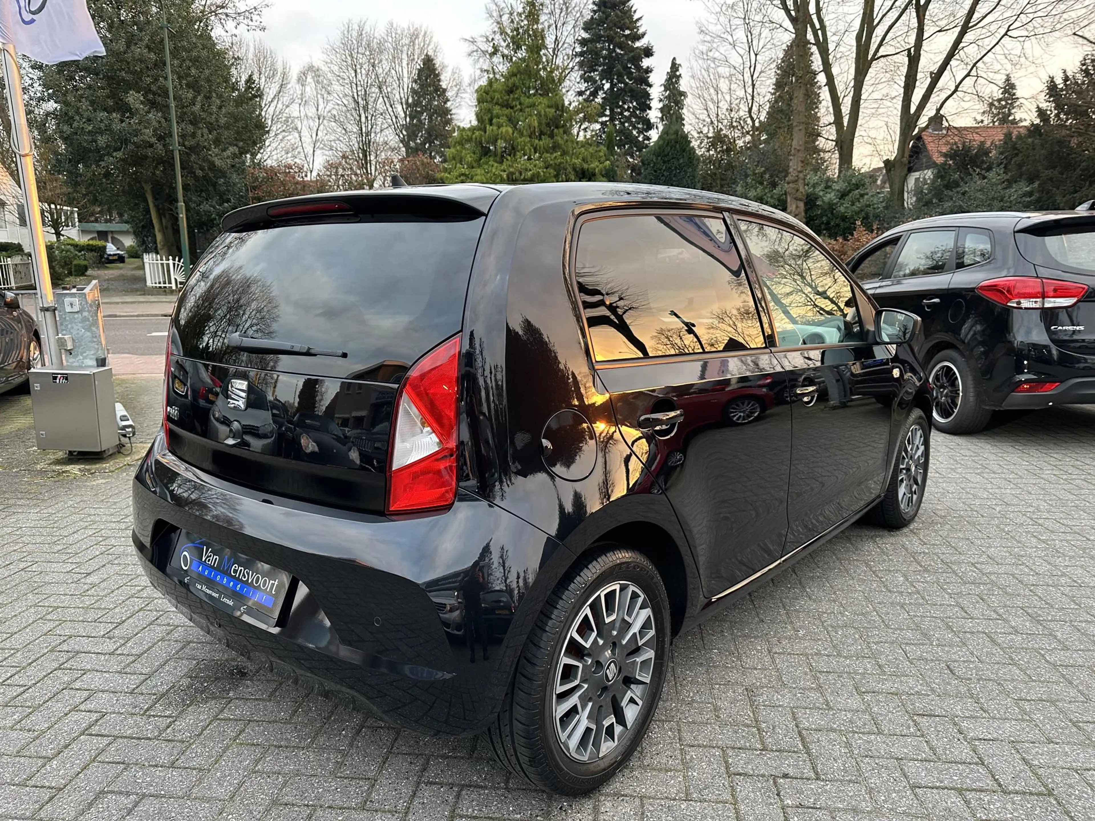 SEAT Mii 1.0 Sport Intense 5drs 1eEig|Beats|Bluetooth|Stoel — photo 4
