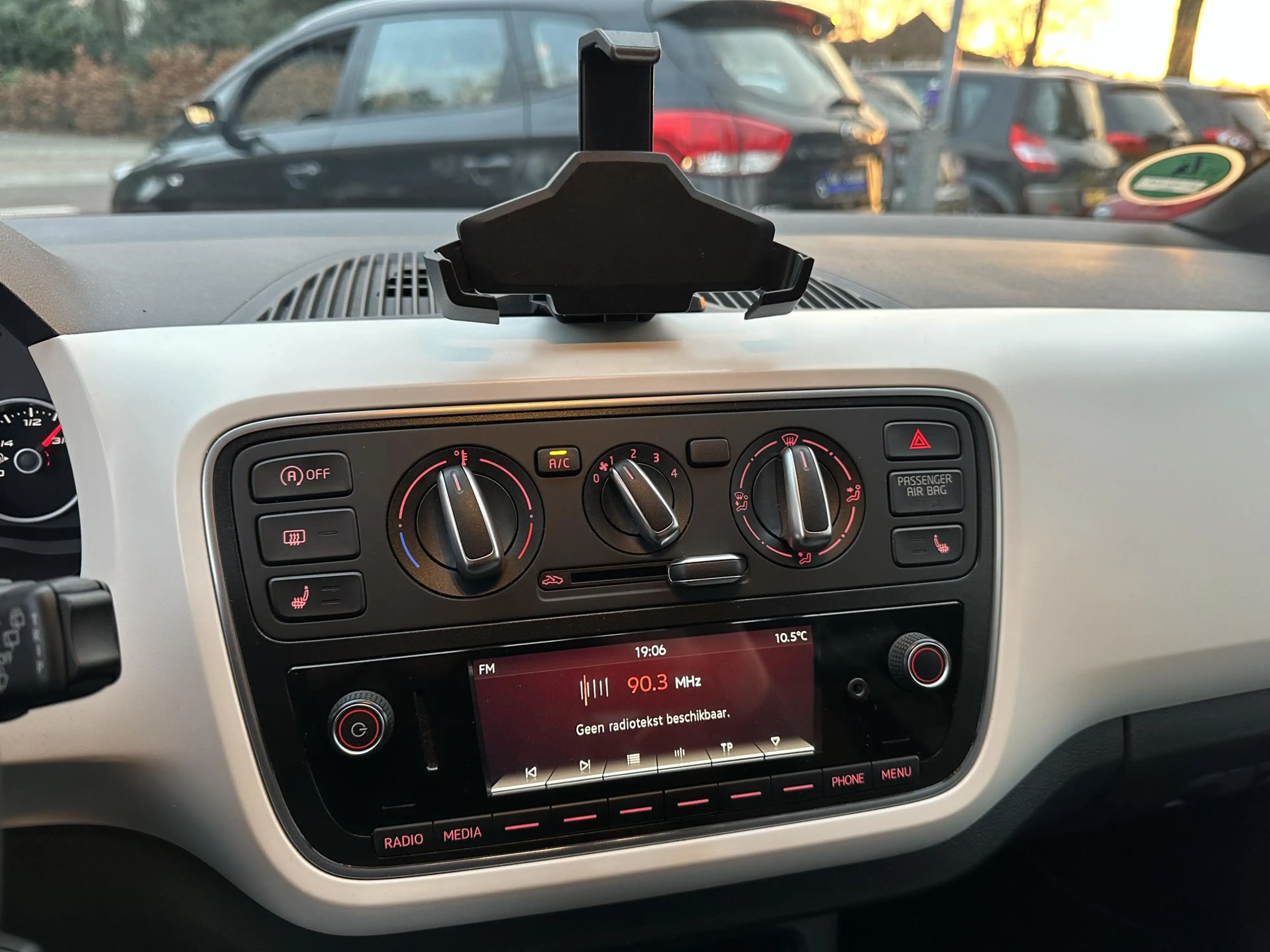 SEAT Mii 1.0 Sport Intense 5drs 1eEig|Beats|Bluetooth|Stoel — photo 21