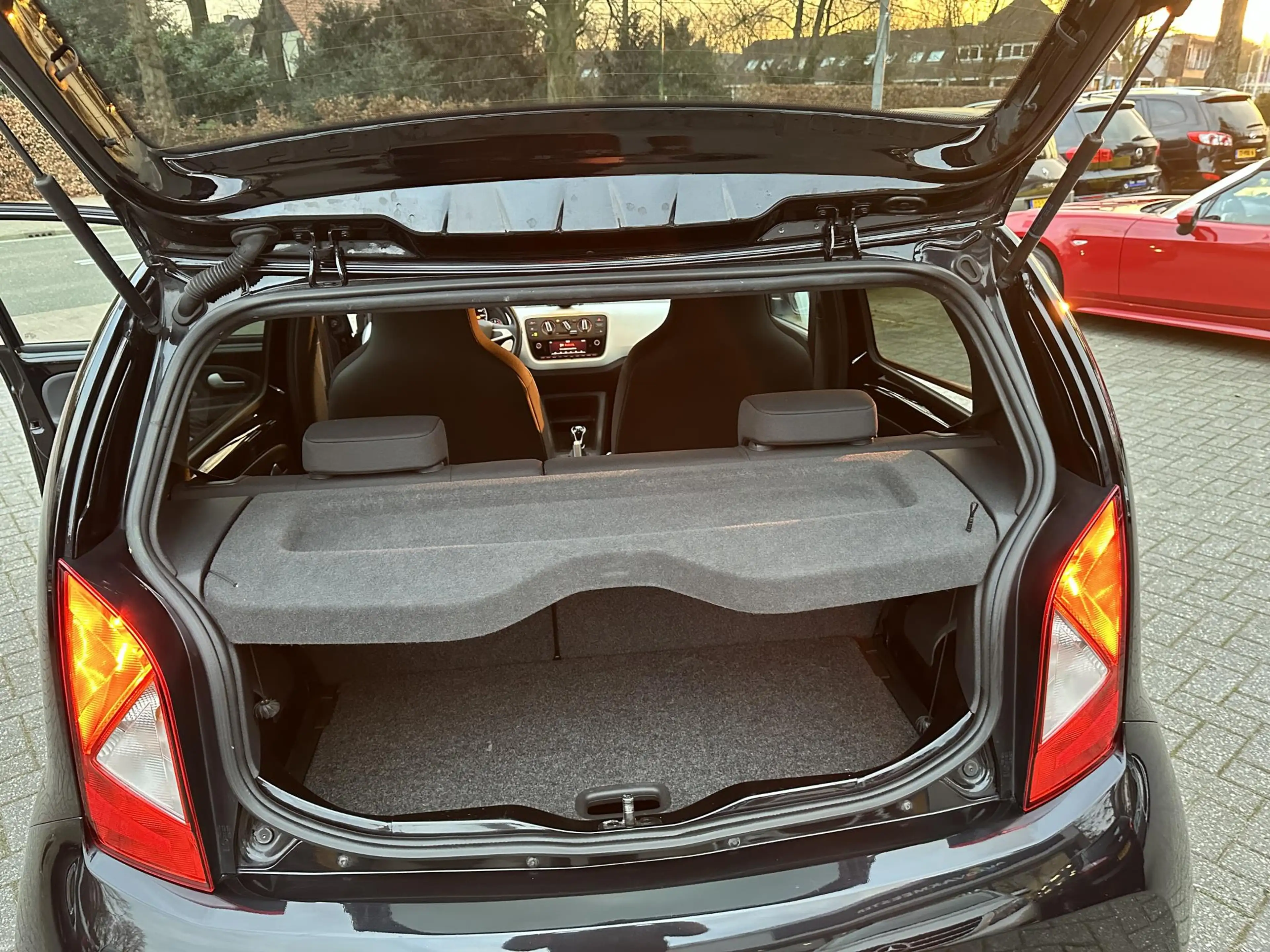 SEAT Mii 1.0 Sport Intense 5drs 1eEig|Beats|Bluetooth|Stoel — photo 27