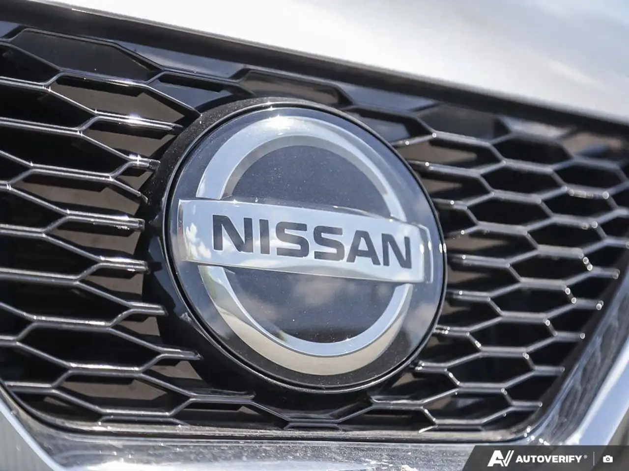 Nissan Qashqai снимка Nissan Qashqai