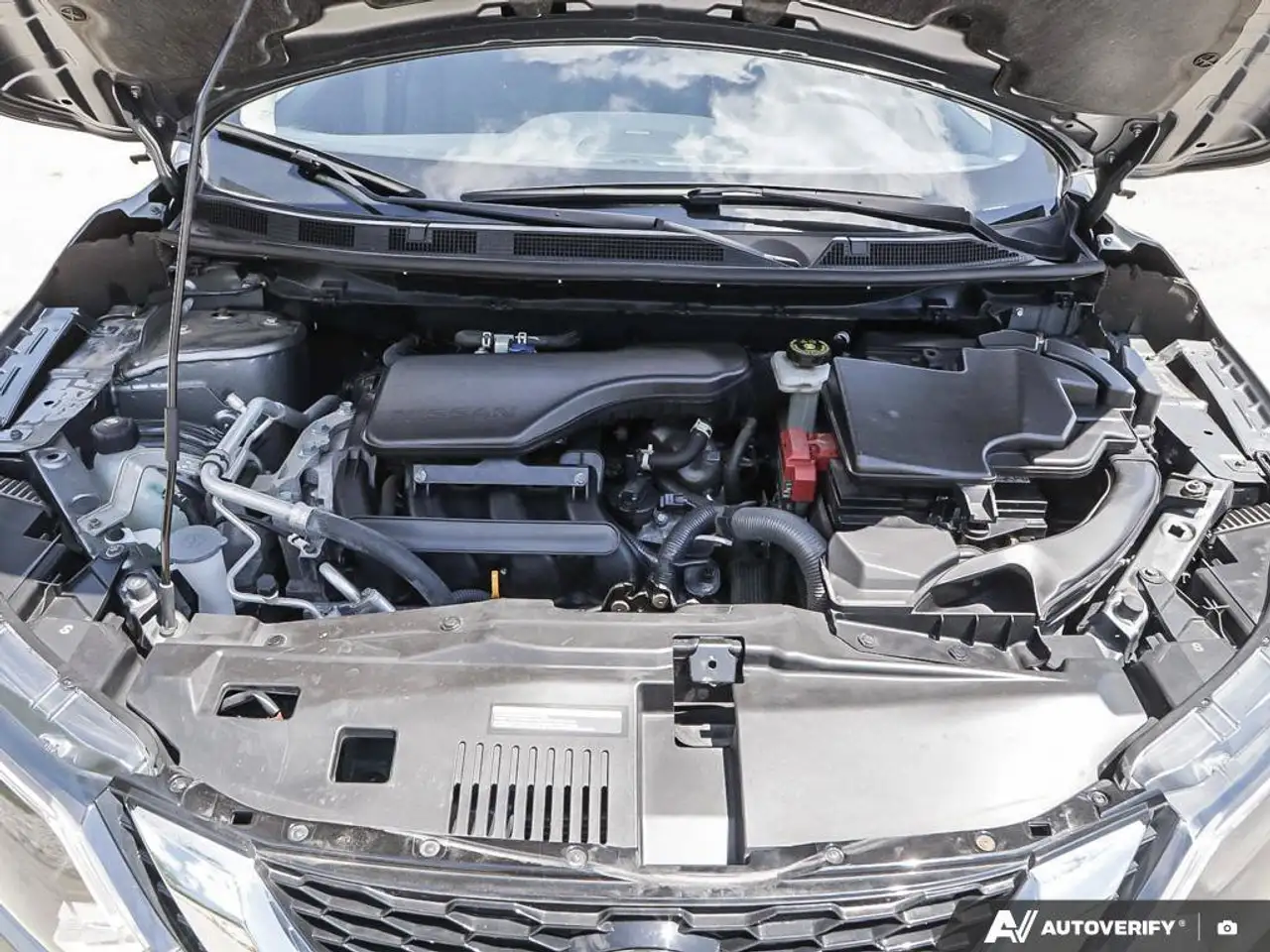 Nissan Qashqai снимка Nissan Qashqai