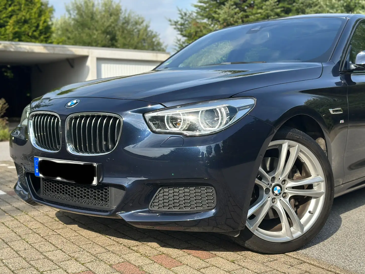 BMW 530 530 d xDrive Blau - 2