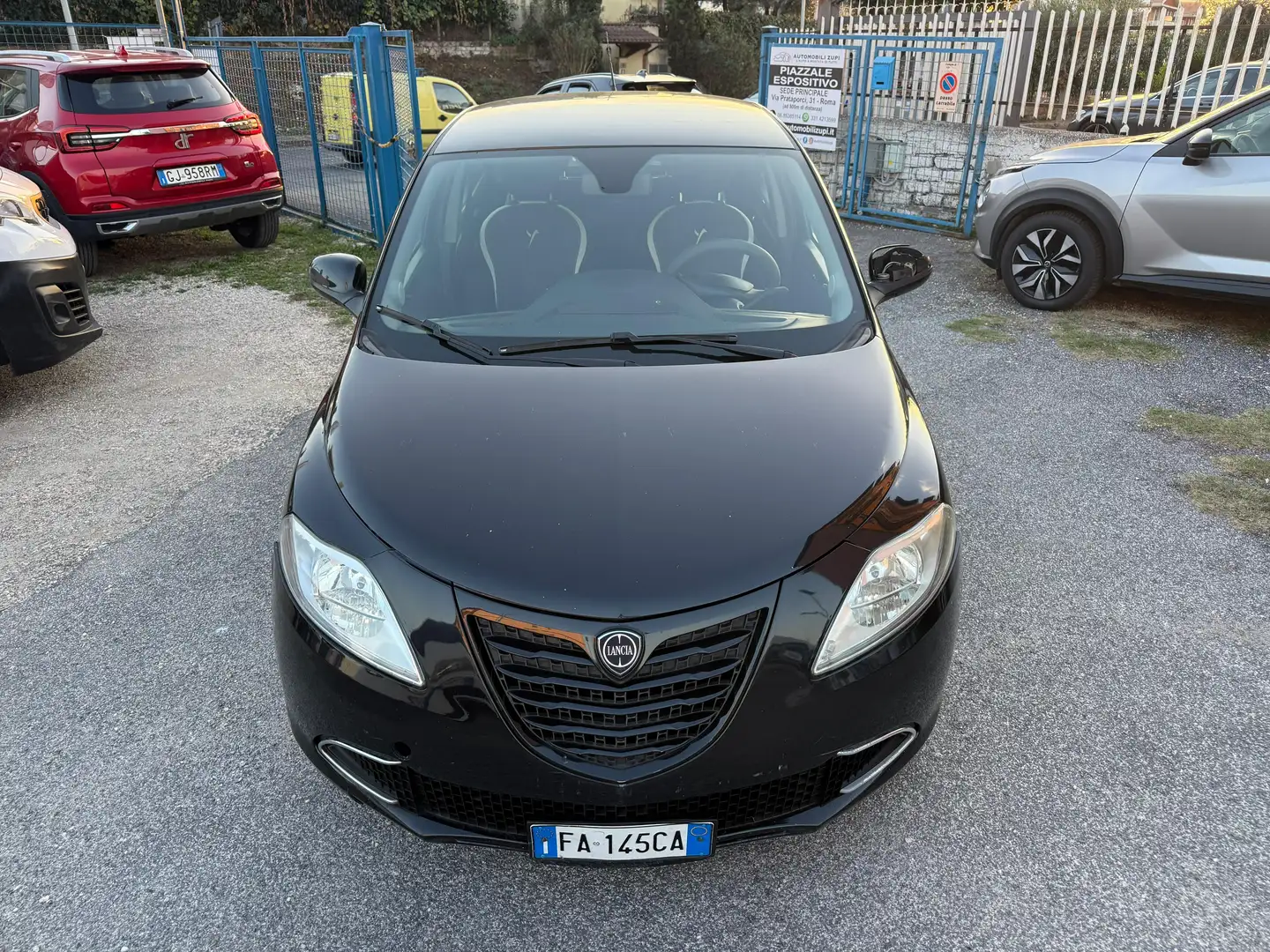 Lancia Ypsilon 1.2 Gpl 69cv Noir - 2