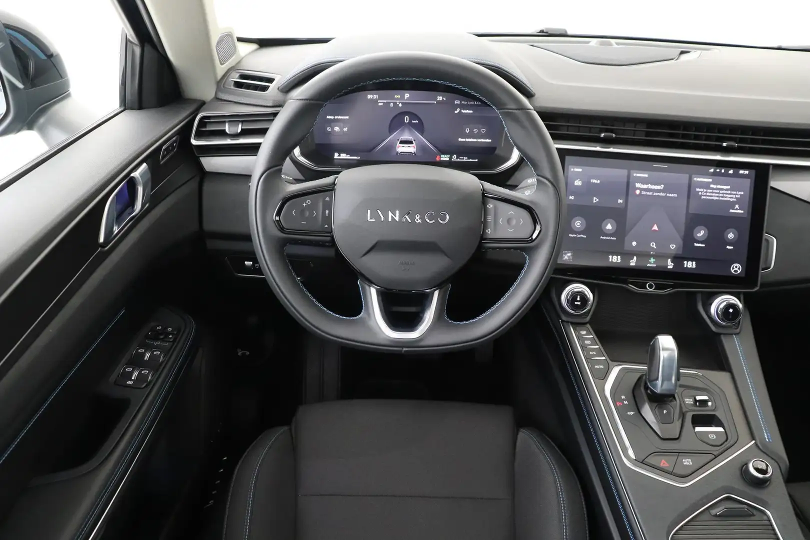 Lynk & Co 01 1.5 PHEV -ELEK.STOEL|360°CAM|PANO.DAK|20"|BLIS|HAR Zwart - 2