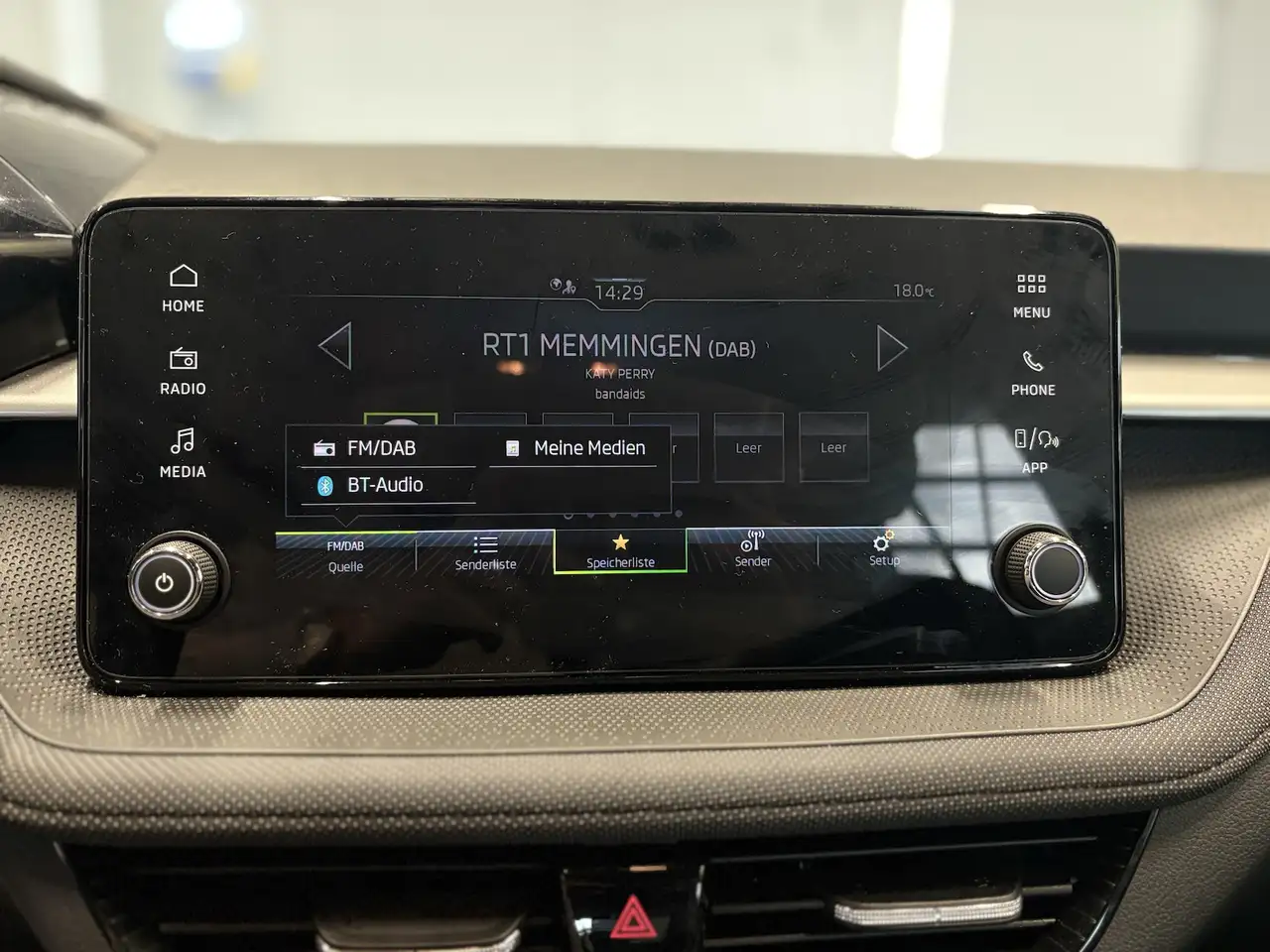 Skoda Fabia 1,0TSI DSG Selection PDC Anschlussgarantie, миниатюра 18