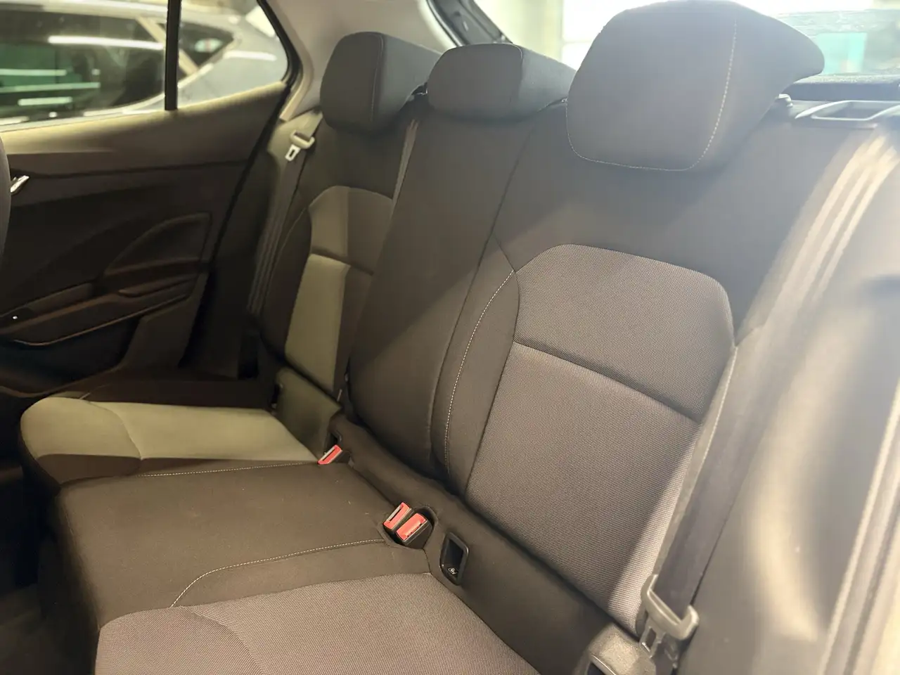 Skoda Fabia 1,0TSI DSG Selection PDC Anschlussgarantie, миниатюра 25