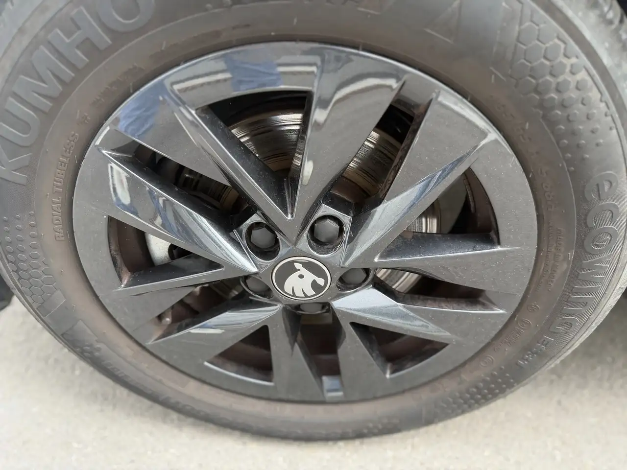Skoda Fabia 1,0TSI DSG Selection PDC Anschlussgarantie, миниатюра 3