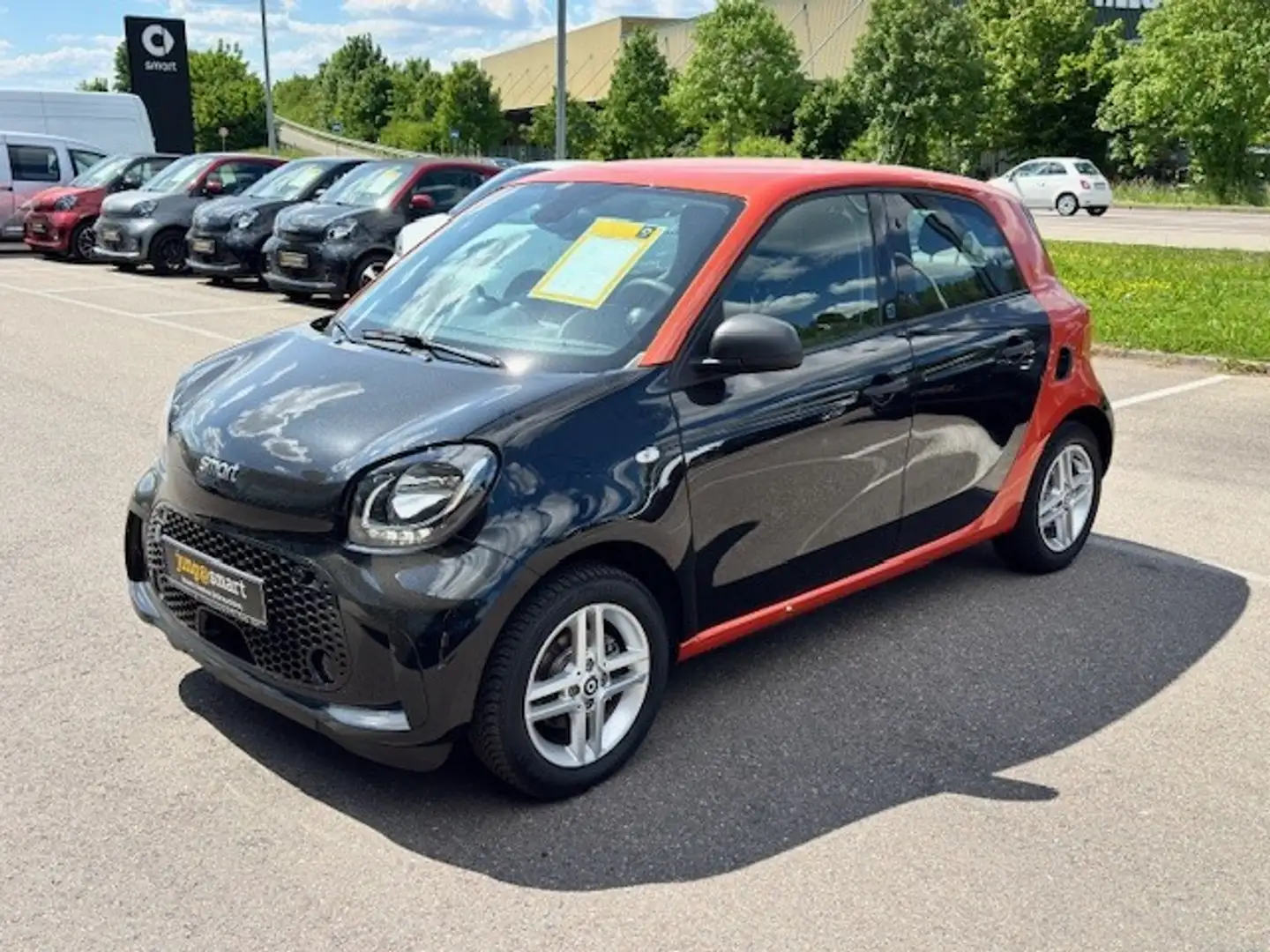 smart forFour EQ  22KW Schnelllader LM KlimaA SHZ PDC Zwart - 1