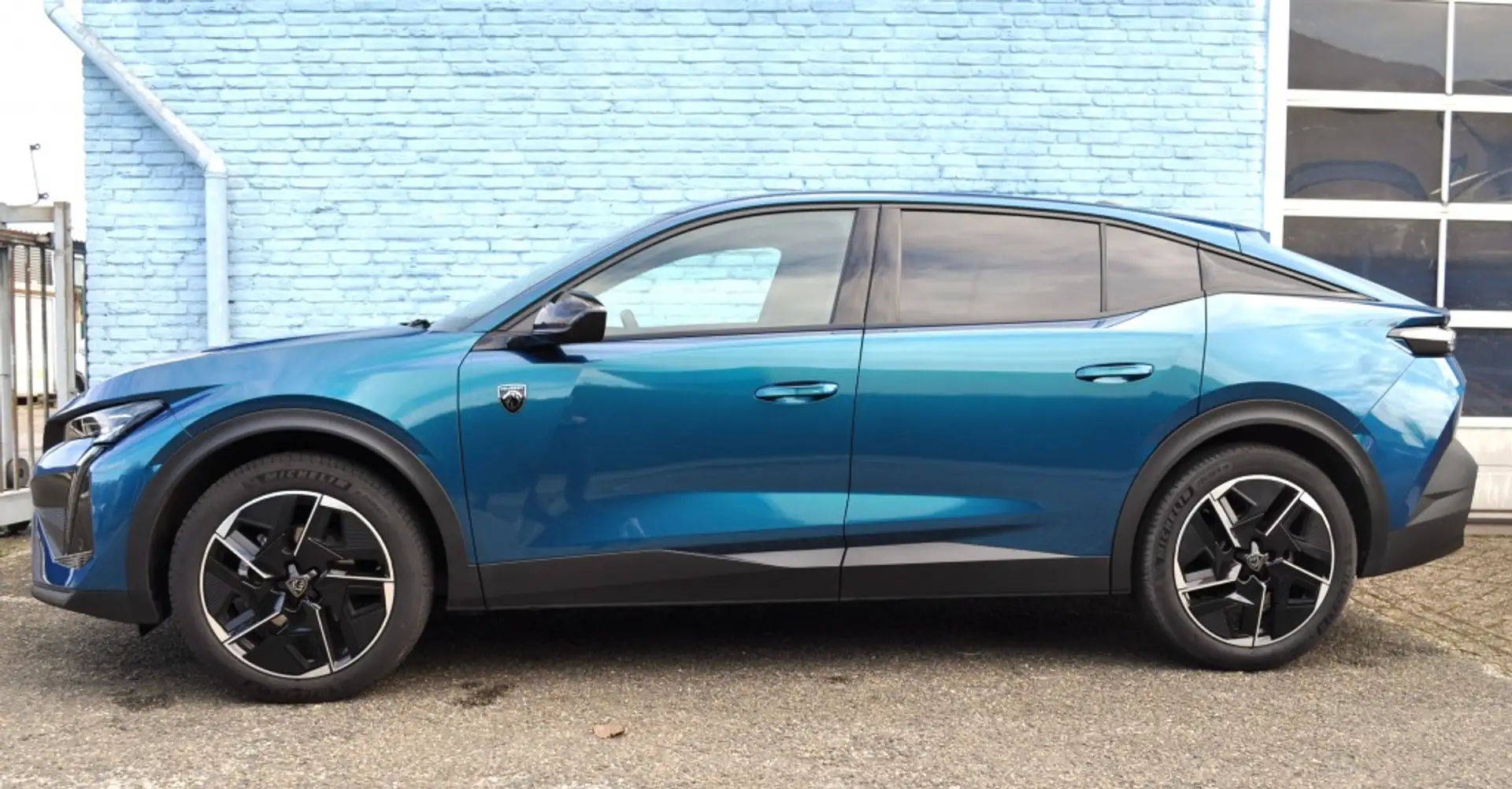 Peugeot 408 1.2 GT Autom Leer/alc elec stoel mass LED rondomz Bleu - 2