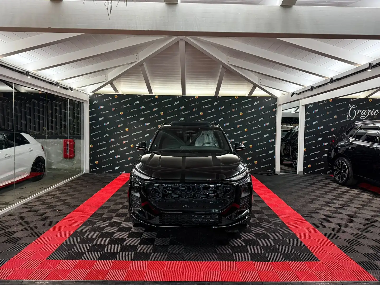 Audi Q3 35 TDI S tronic S line edition Nero - 2