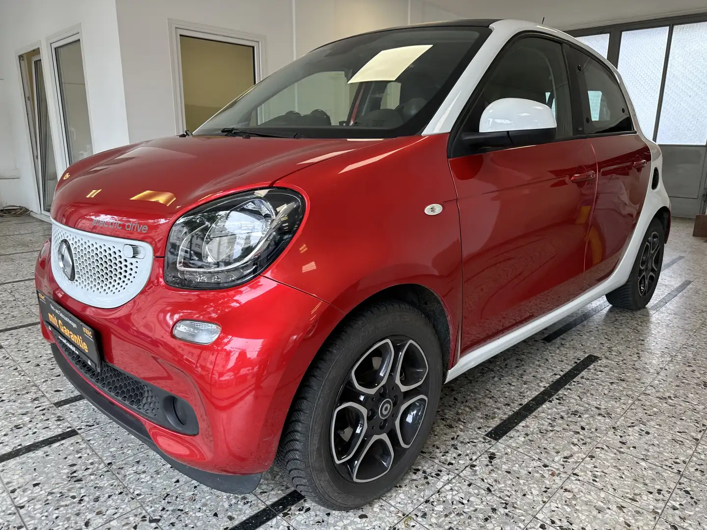 smart forFour electric drive / EQ*Leder*Klima*Sitzhzg.* Rojo - 1