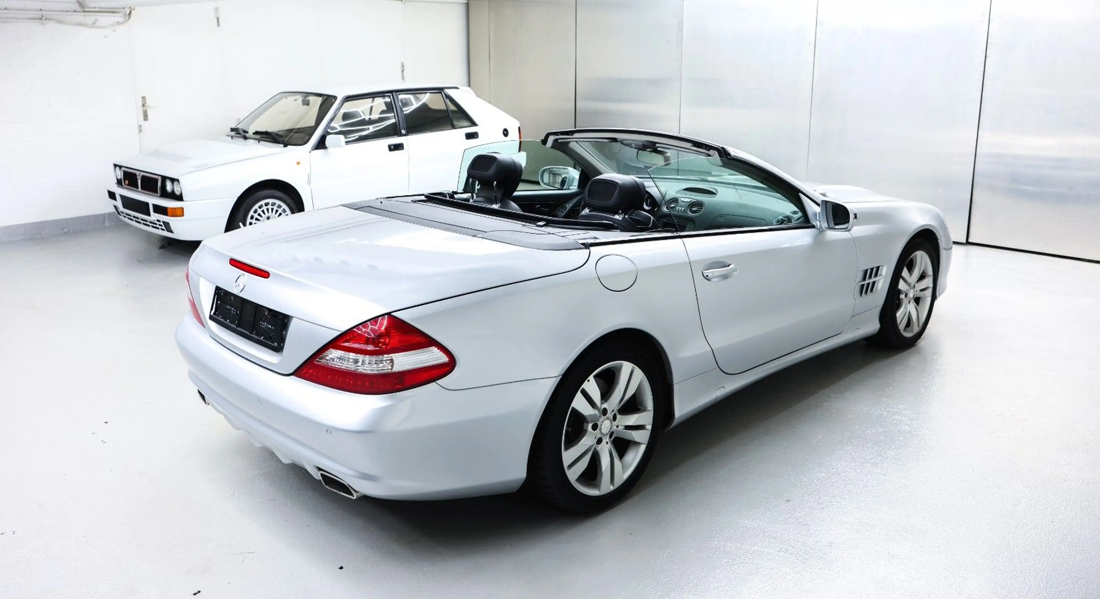 Mercedes-Benz SL 500 deutsches Fahrzeug Scheckheft — photo 8