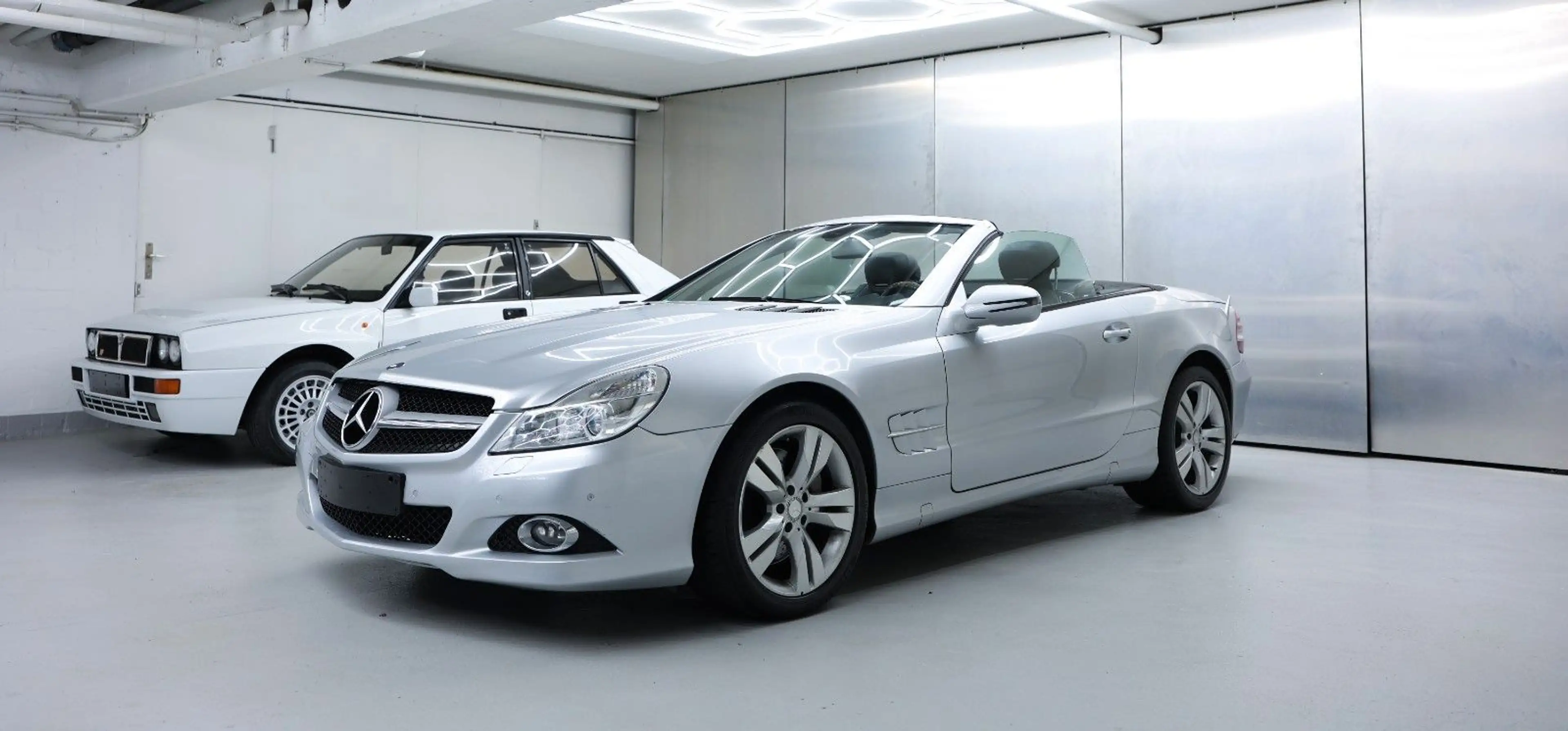 Mercedes-Benz SL 500 deutsches Fahrzeug Scheckheft — photo 5