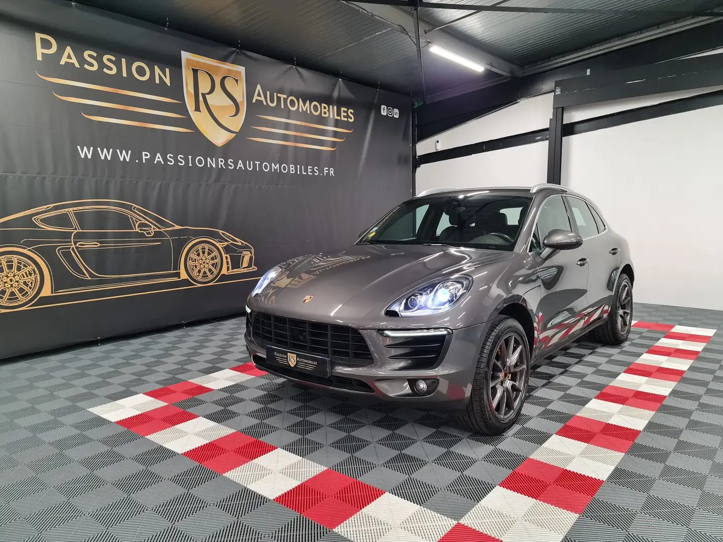 Porsche Macan Macan Diesel 3.0 V6 258 ch S PDK Gris - 1