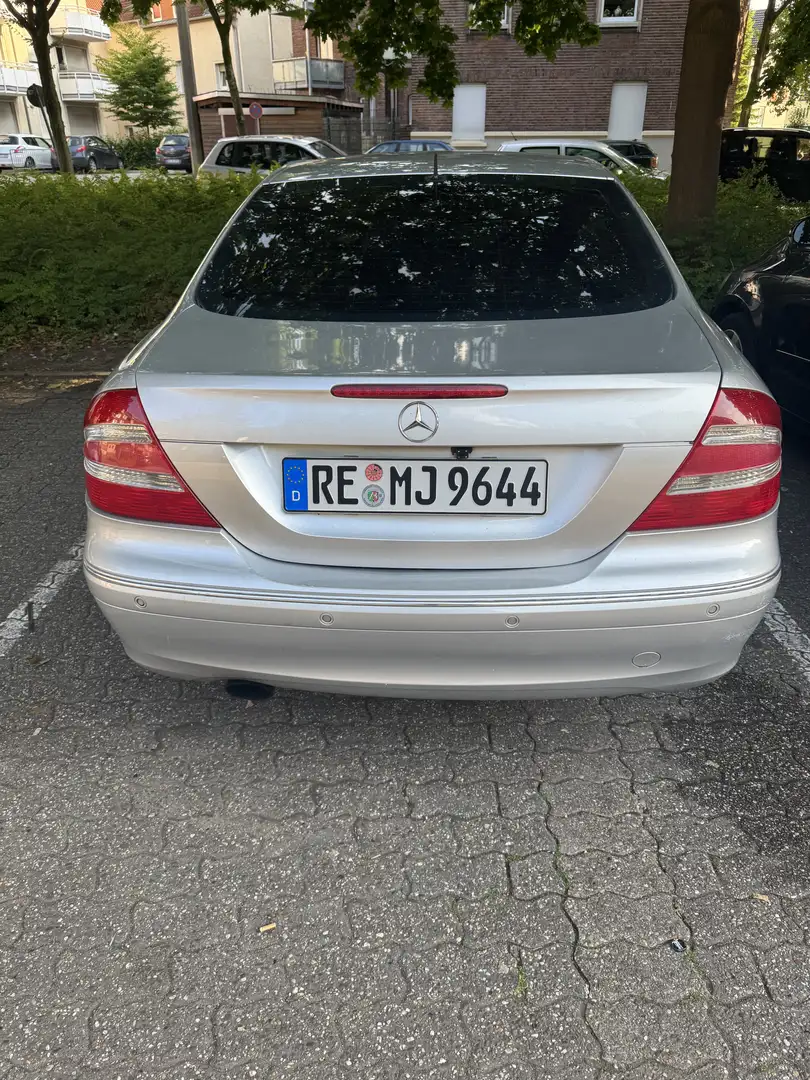 Mercedes-Benz CLK 200 Coupe Kompressor Automatik Avantgarde - 2