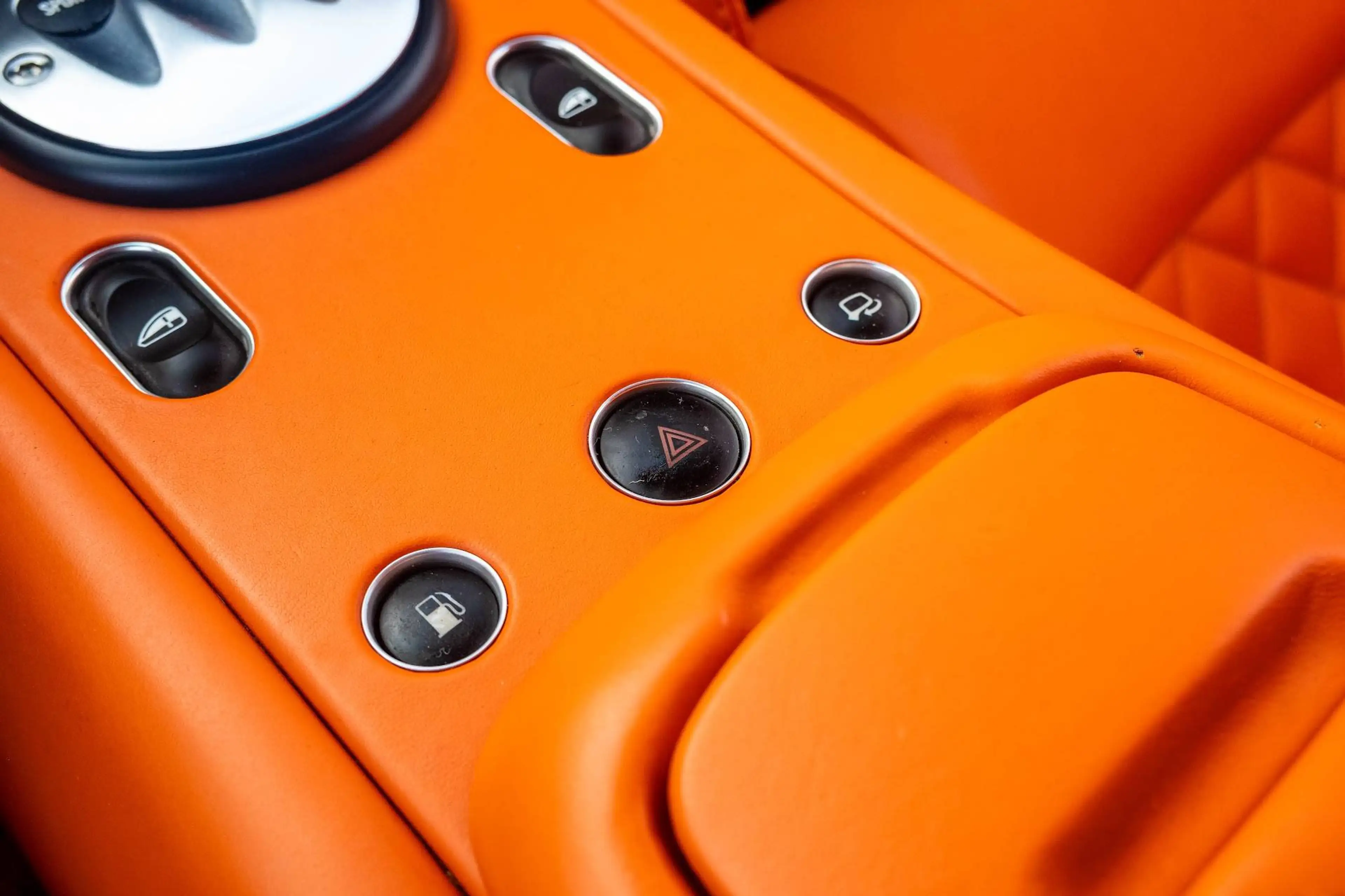 Lamborghini Murciélago Murciélago LP640 | Special order leather interior with Q citura diamond stitching — photo 25