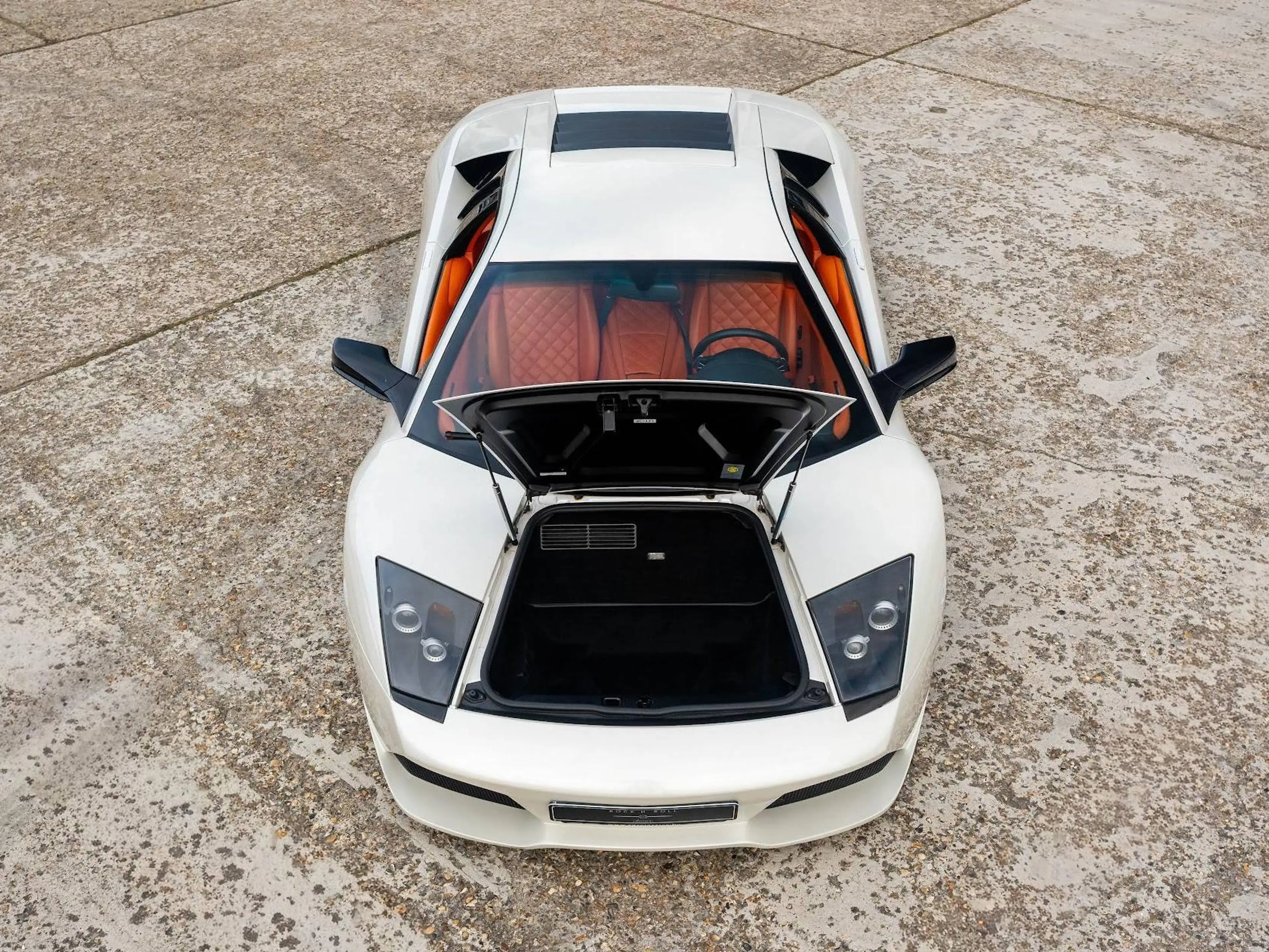 Lamborghini Murciélago Murciélago LP640 | Special order leather interior with Q citura diamond stitching — photo 30