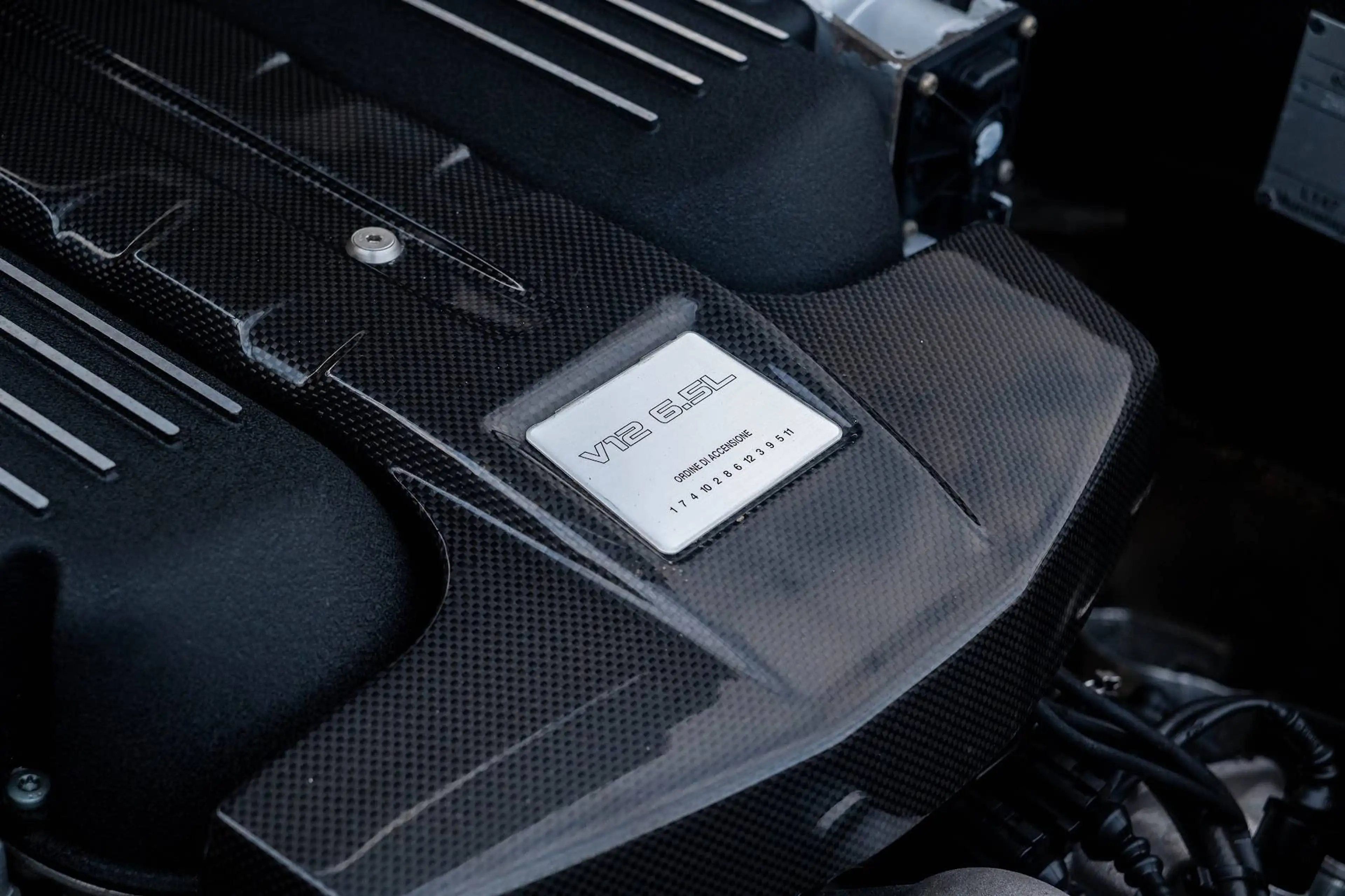 Lamborghini Murciélago Murciélago LP640 | Special order leather interior with Q citura diamond stitching — photo 36