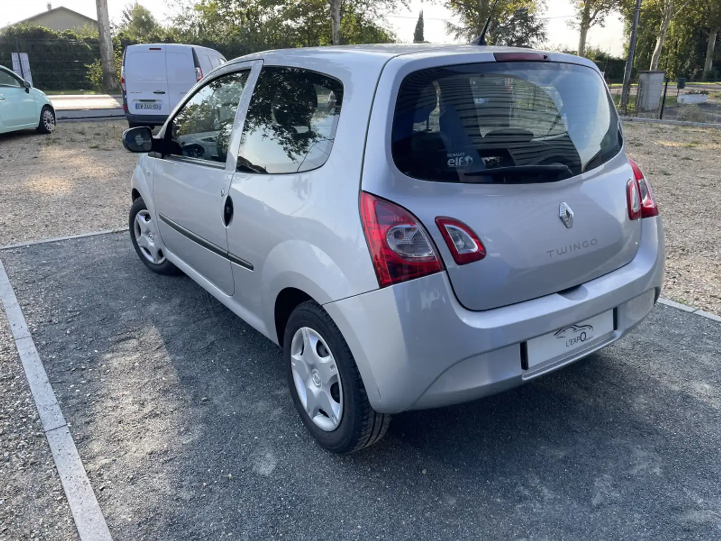 Renault Express 1.2 LEV 16V 75CH EXPRESSION ECO² - 2