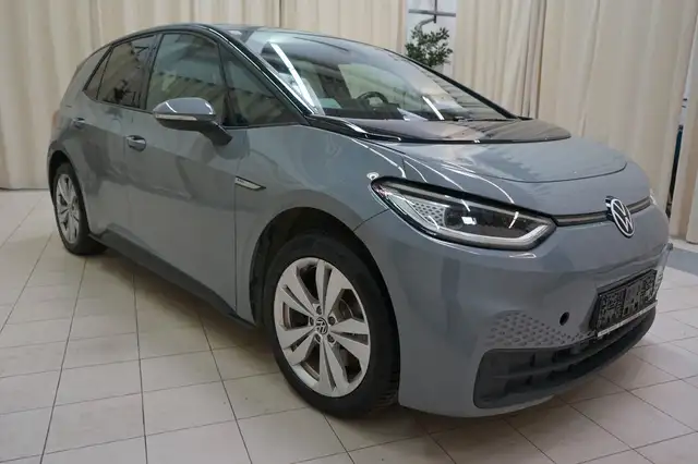 Volkswagen ID.3 Family Pro Performance **Netto 18.325 €**