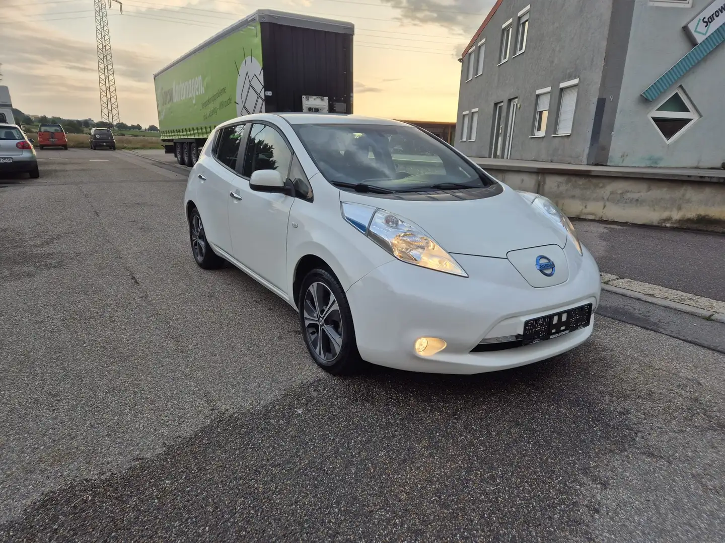 Nissan Leaf 30 kWh (mit Batterie) Acenta Blanco - 1