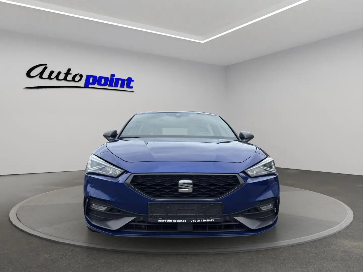 SEAT Leon FR 1.5 TSI MATRIX SMART AMBIENT 18" Blau - 2