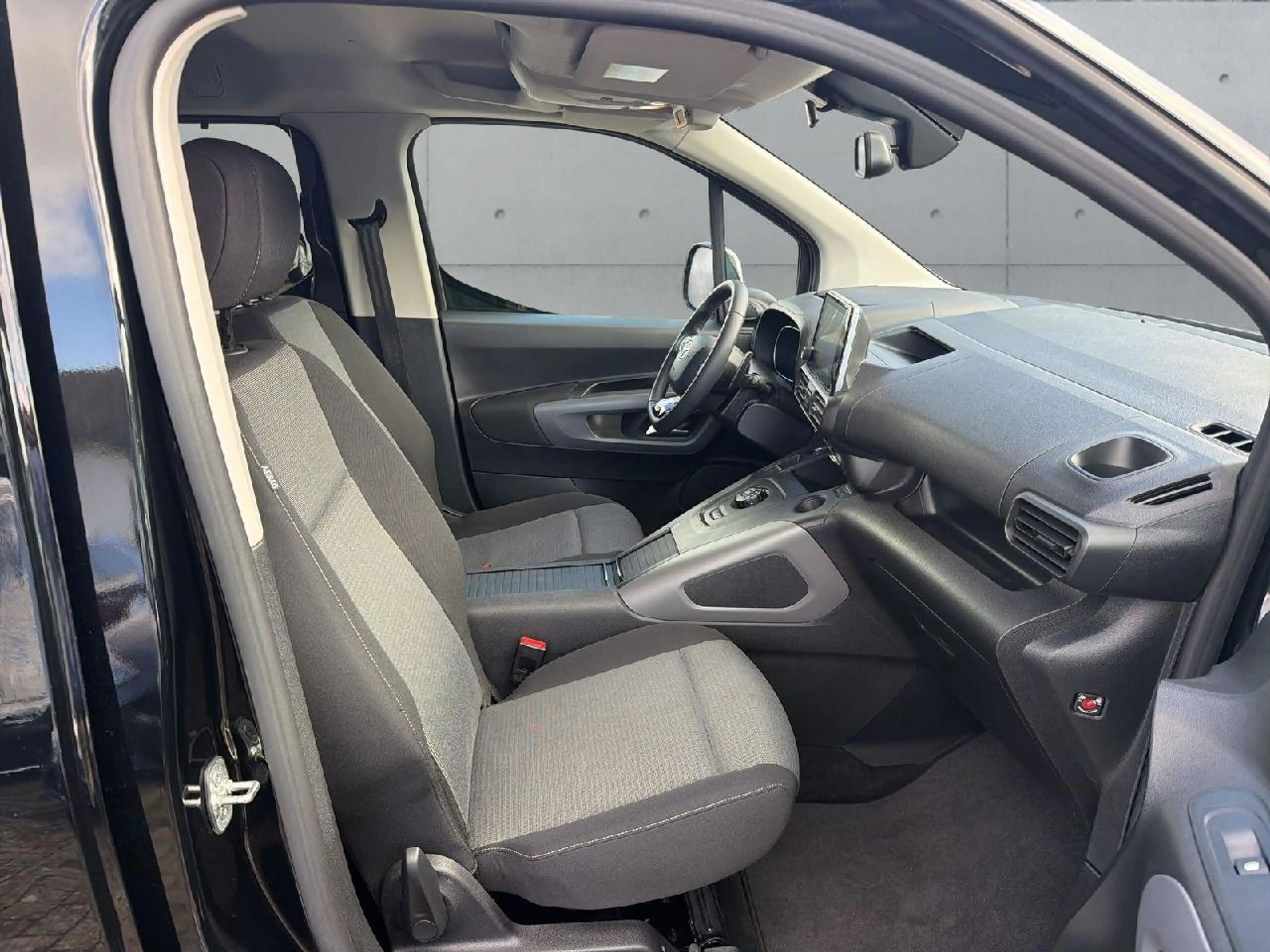 Toyota Proace City Proace City Verso L2 Team Deutschland — photo 10
