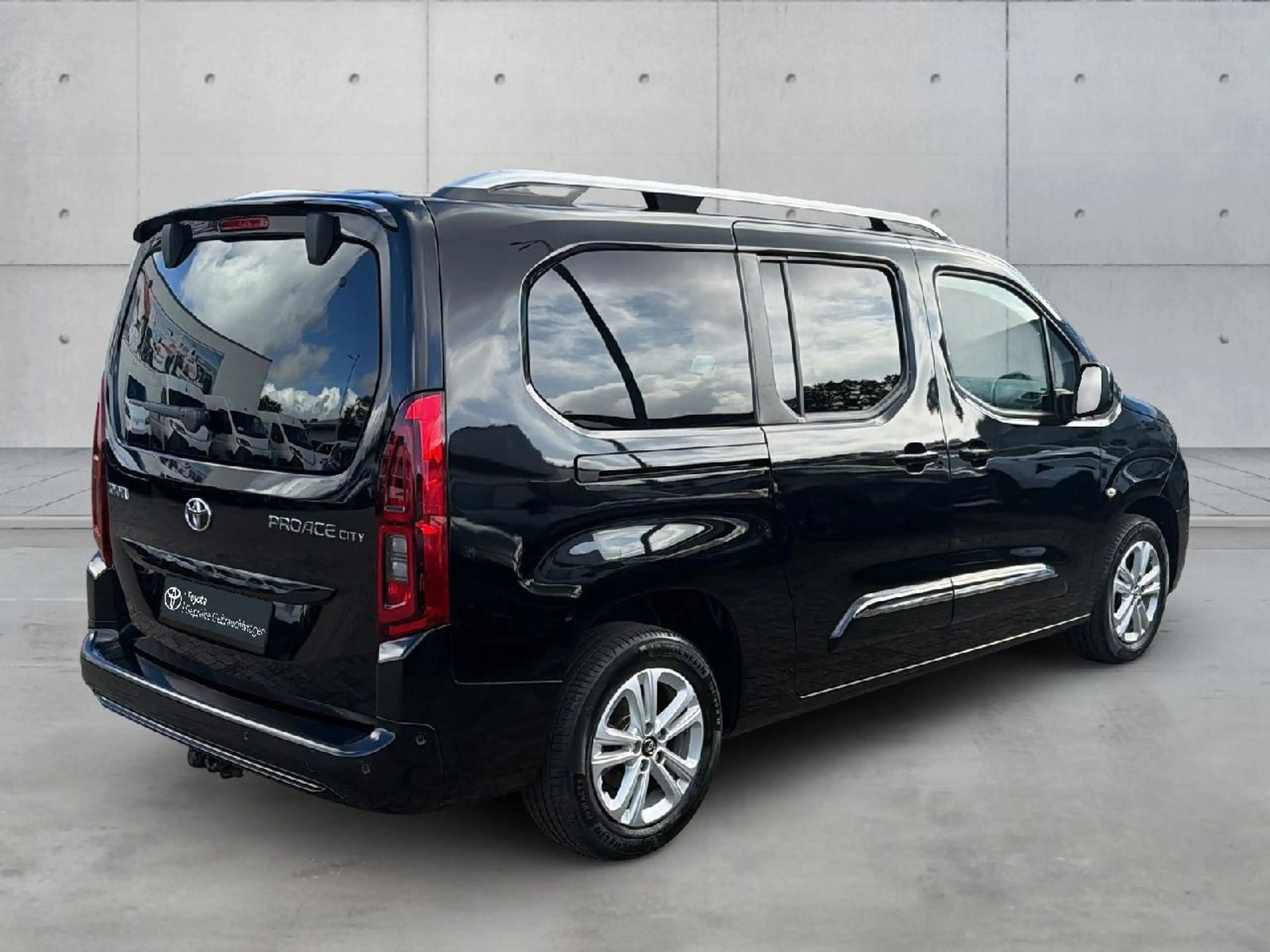 Toyota Proace City Proace City Verso L2 Team Deutschland — photo 2