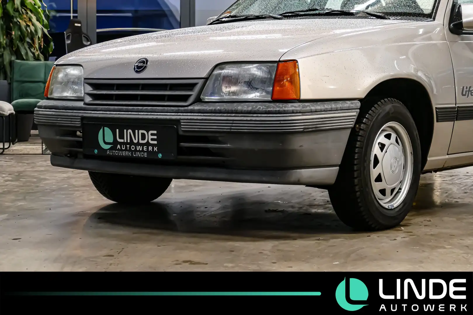 Opel Kadett 1.4 | 1.HAND 1932 | KASETTE | 13 ALU Silber - 2