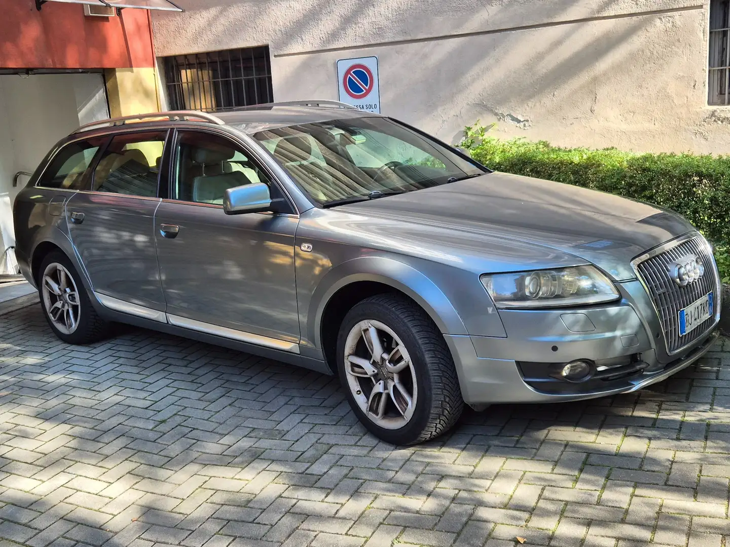 Audi A6 allroad 2.7 V6 quattro tiptronic - 1