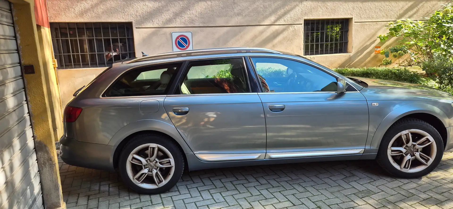 Audi A6 allroad 2.7 V6 quattro tiptronic - 2
