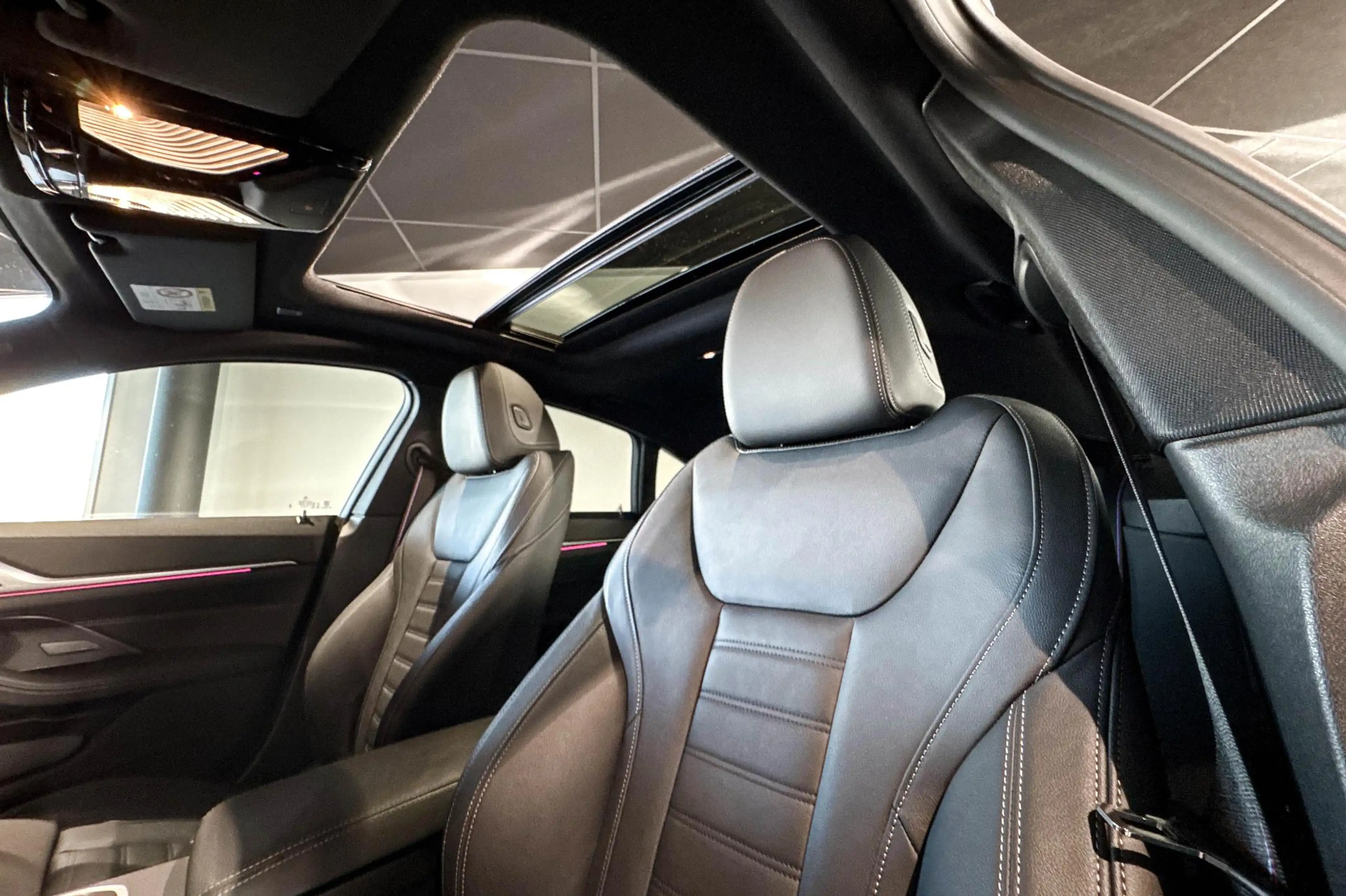 BMW i4 eDrive40 M Sport Edition 84 kWh | Glazen schuif-/k — photo 11
