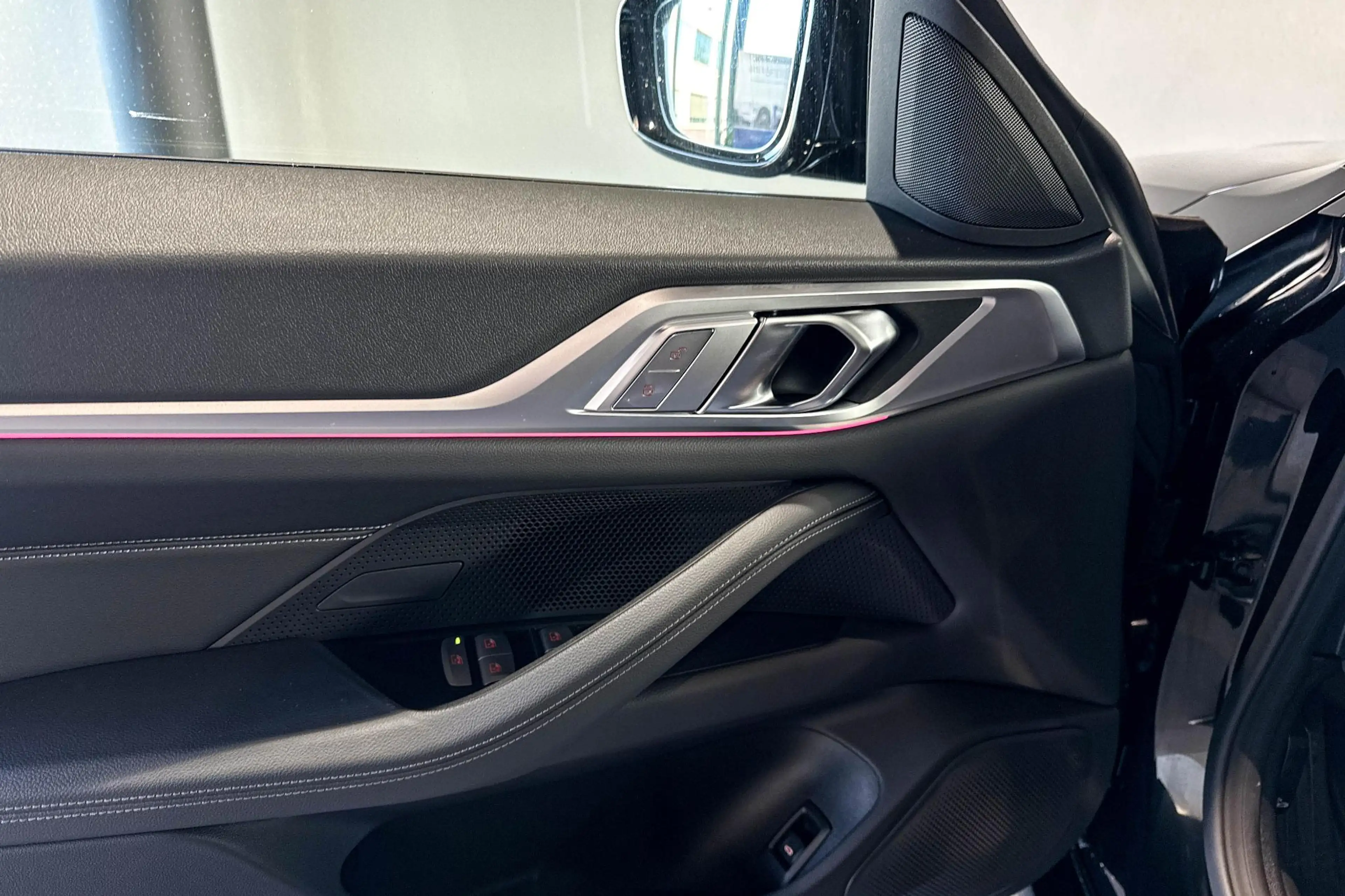 BMW i4 eDrive40 M Sport Edition 84 kWh | Glazen schuif-/k — photo 9