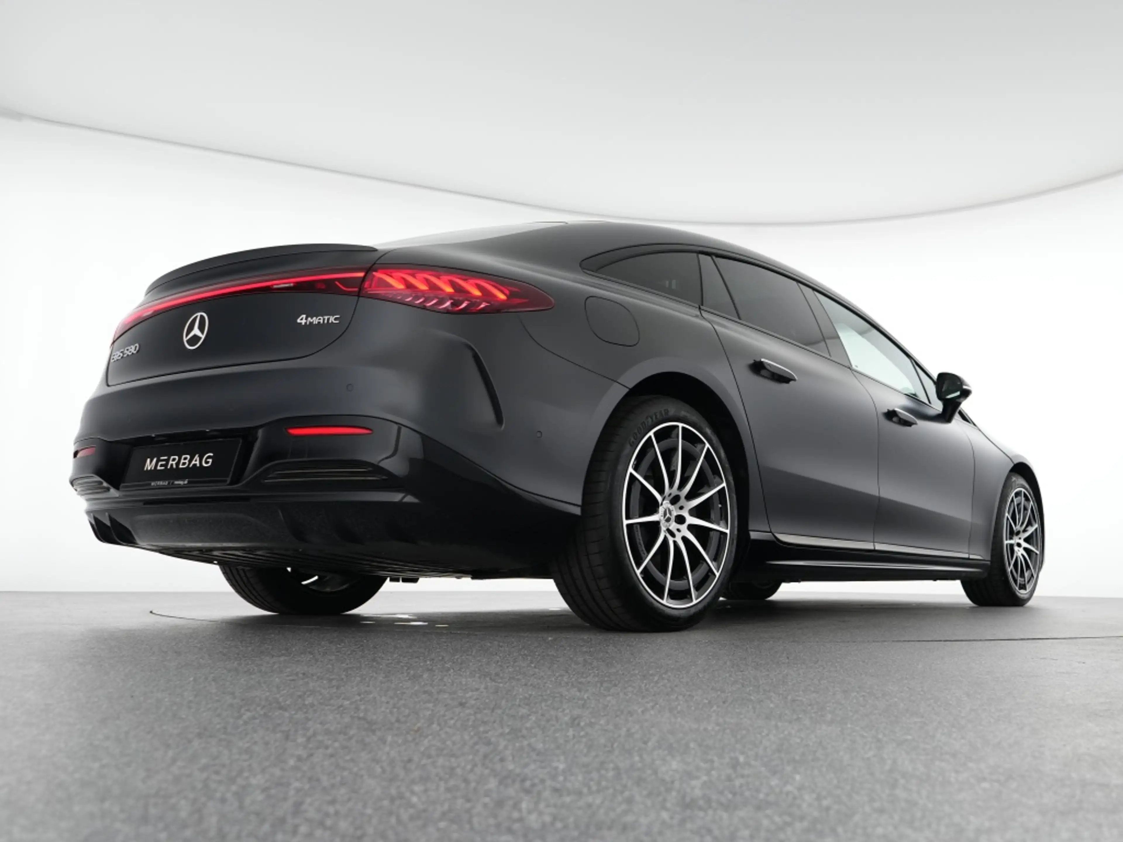 Mercedes-Benz EQS 4M AMG Night Hyper Designo UPE:181 TEUR — photo 9