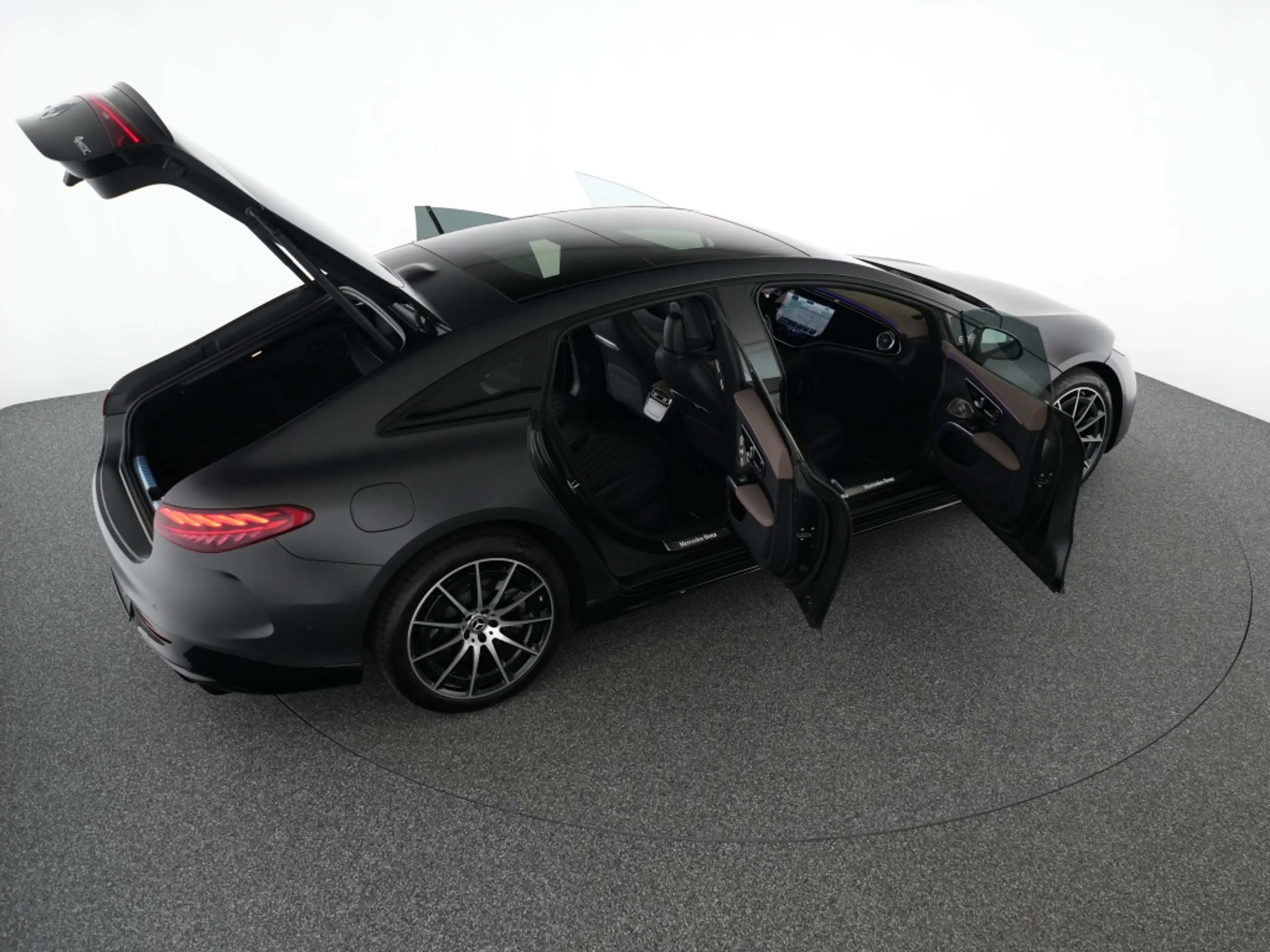 Mercedes-Benz EQS 4M AMG Night Hyper Designo UPE:181 TEUR — photo 13