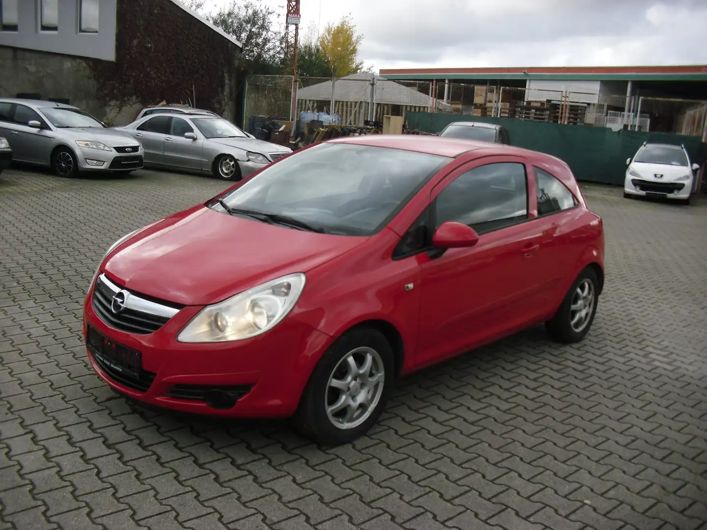 Opel Corsa Corsa  3-Türer 1.2 16V Easytronic Rot - 2