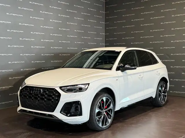 Audi Q5 40 TDI 204 CV quattro S tronic Identity Black