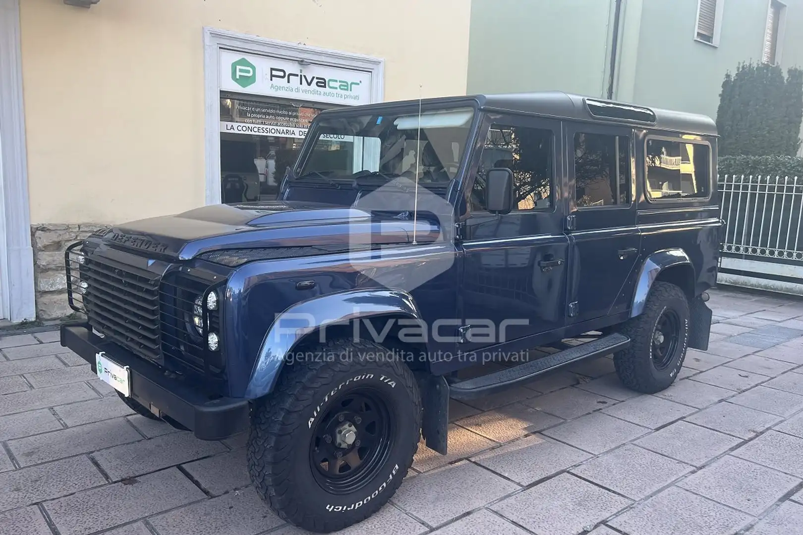 Land Rover Defender Defender 110 2.4 TD4 Station Wagon E Blu/Azzurro - 1