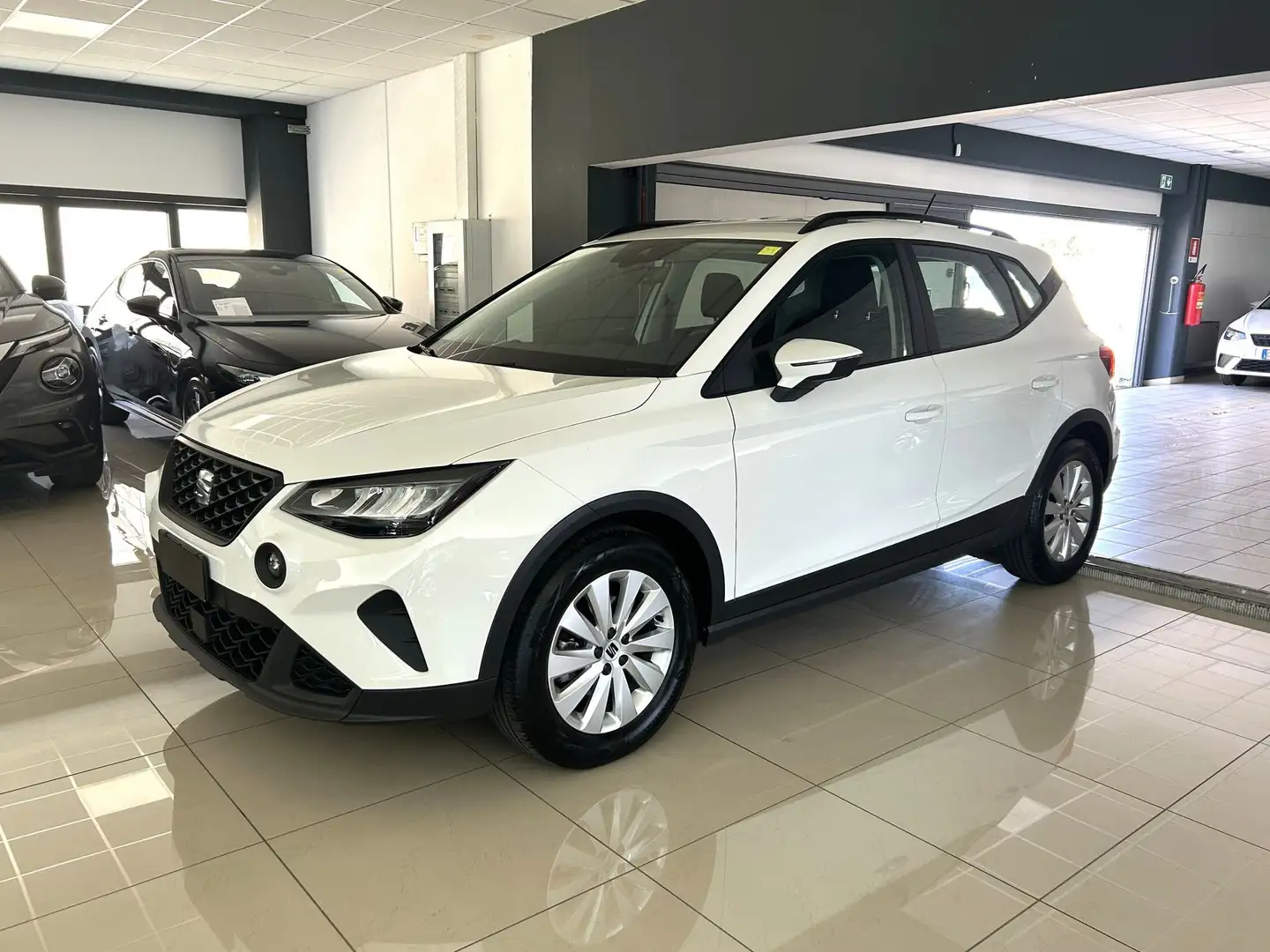 SEAT Arona 1.0 EcoTSI Style Bianco - 1