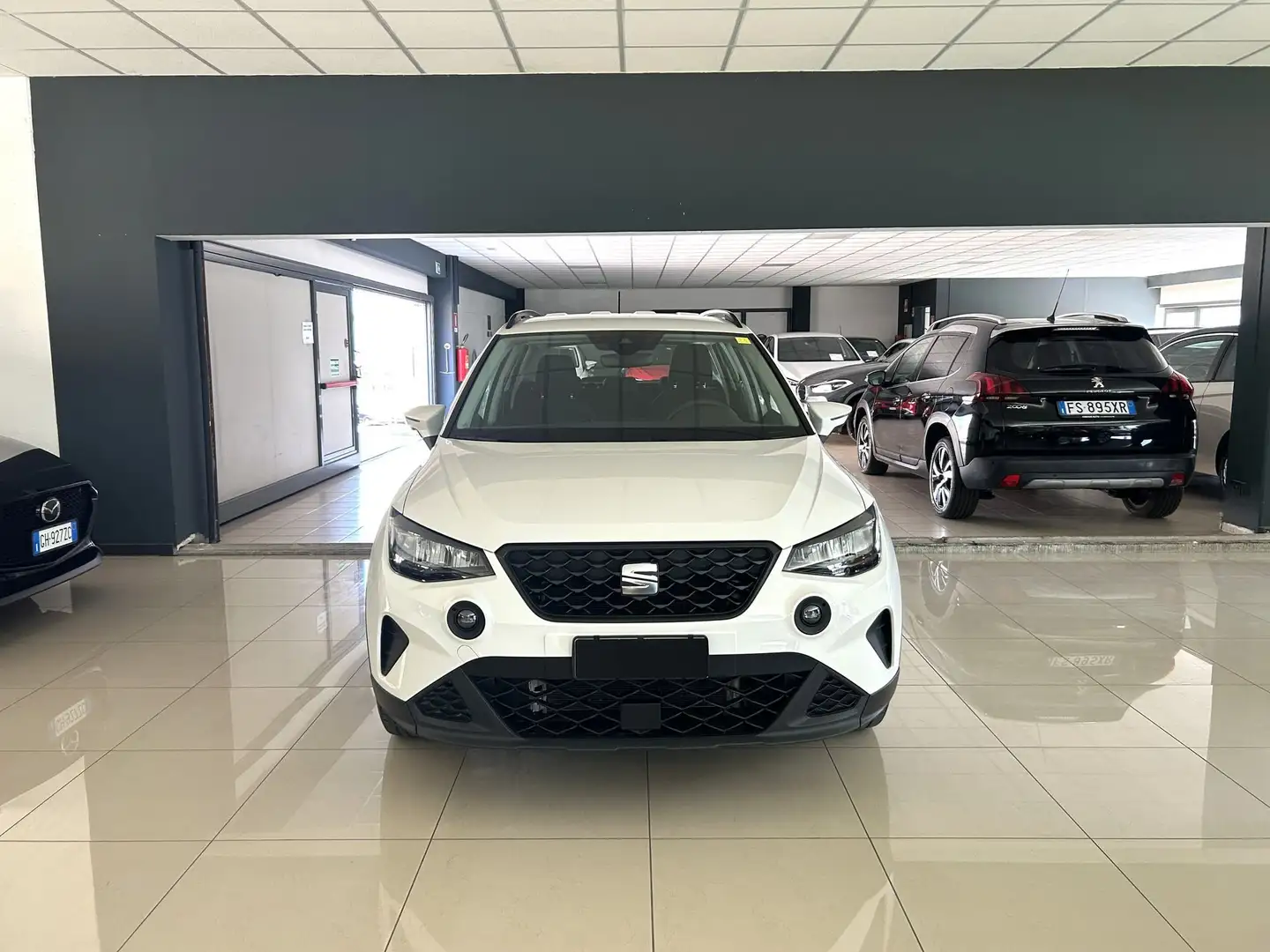 SEAT Arona 1.0 EcoTSI Style Bianco - 2