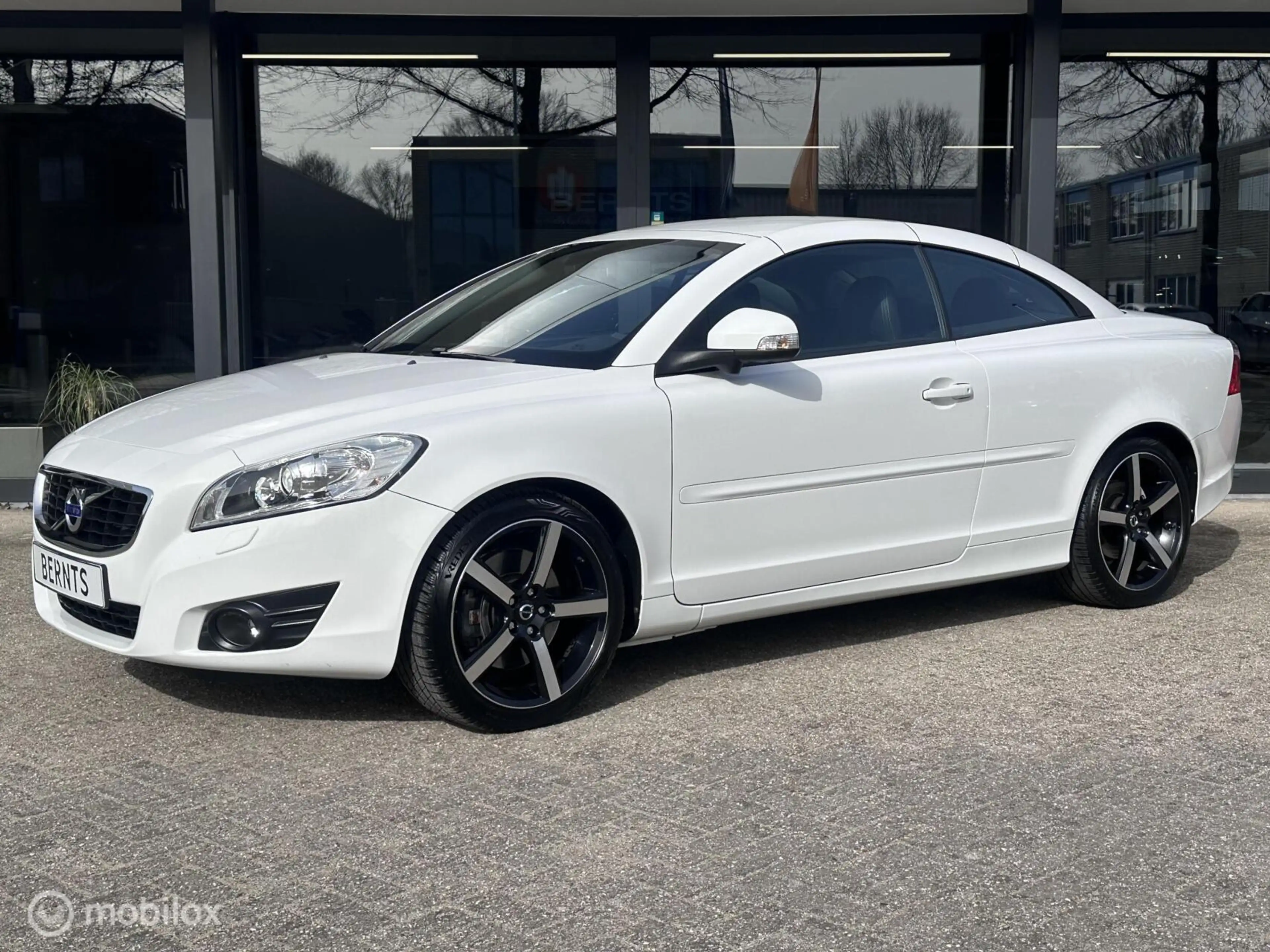 Volvo C70 Convertible 2.5 T5 Momentum — photo 5