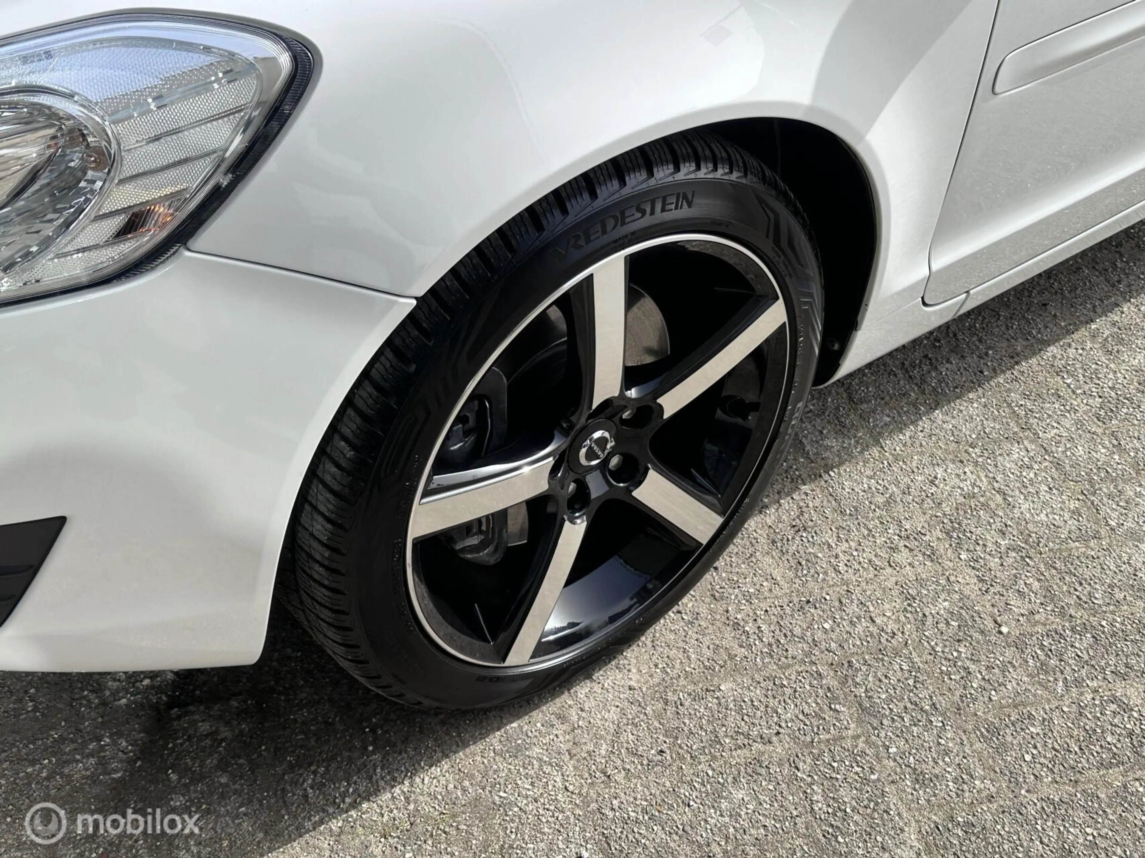 Volvo C70 Convertible 2.5 T5 Momentum — photo 21