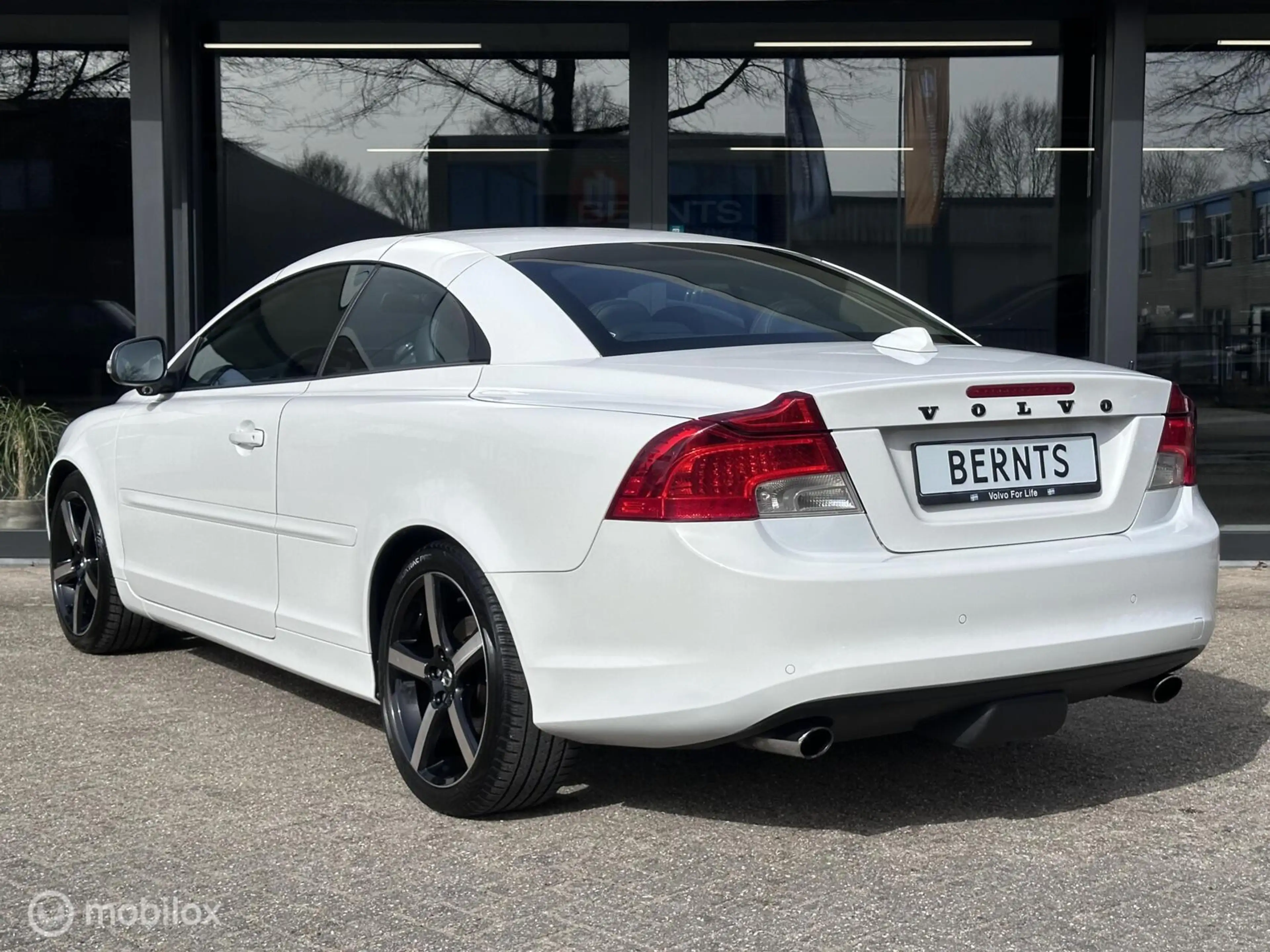 Volvo C70 Convertible 2.5 T5 Momentum — photo 12
