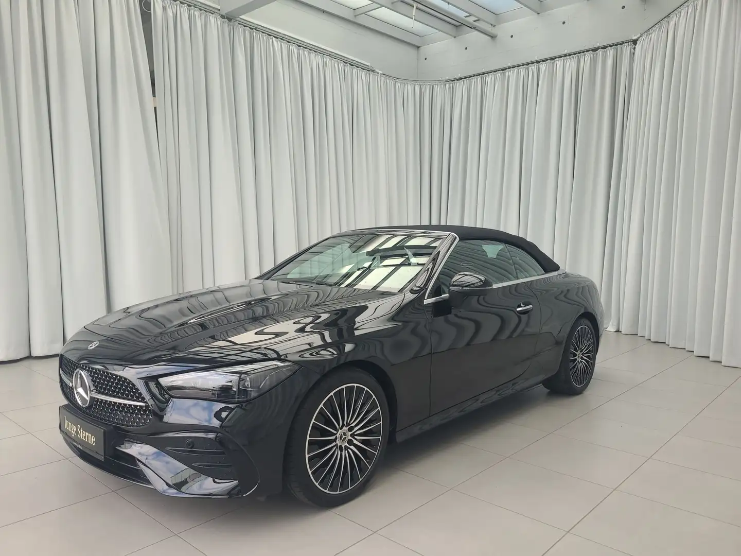 Mercedes-Benz CLE 220 d Cabriolet SpurW Winterp. Schwarz - 2