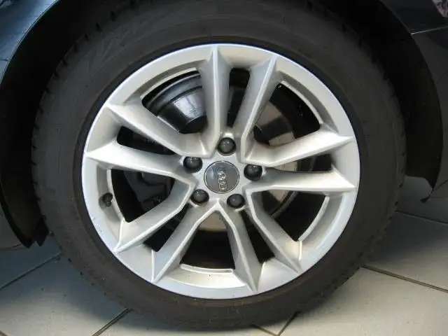 Audi A5 view 11