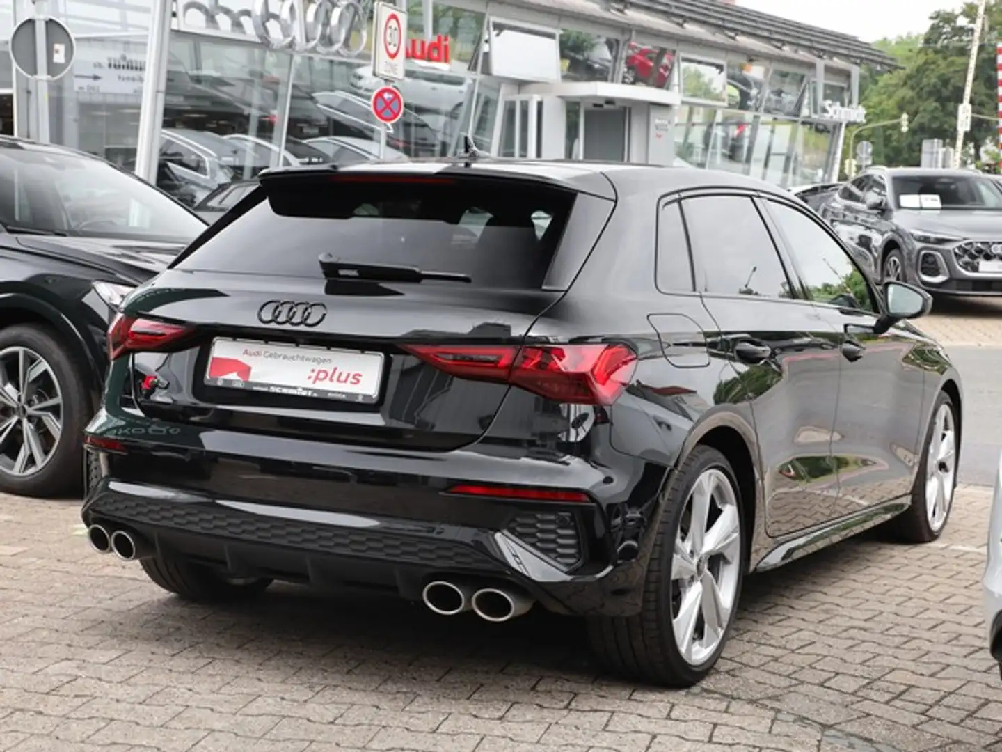 Audi S3 Sportback B&O Matrix LED Navi+ LM19 ACC Kamera Noir - 2