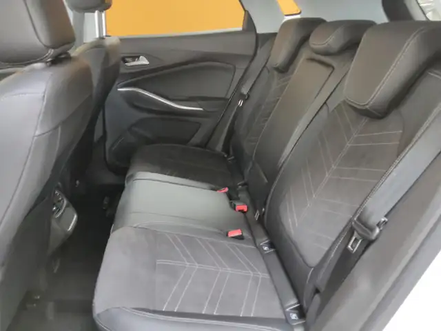 Opel Grandland view 12