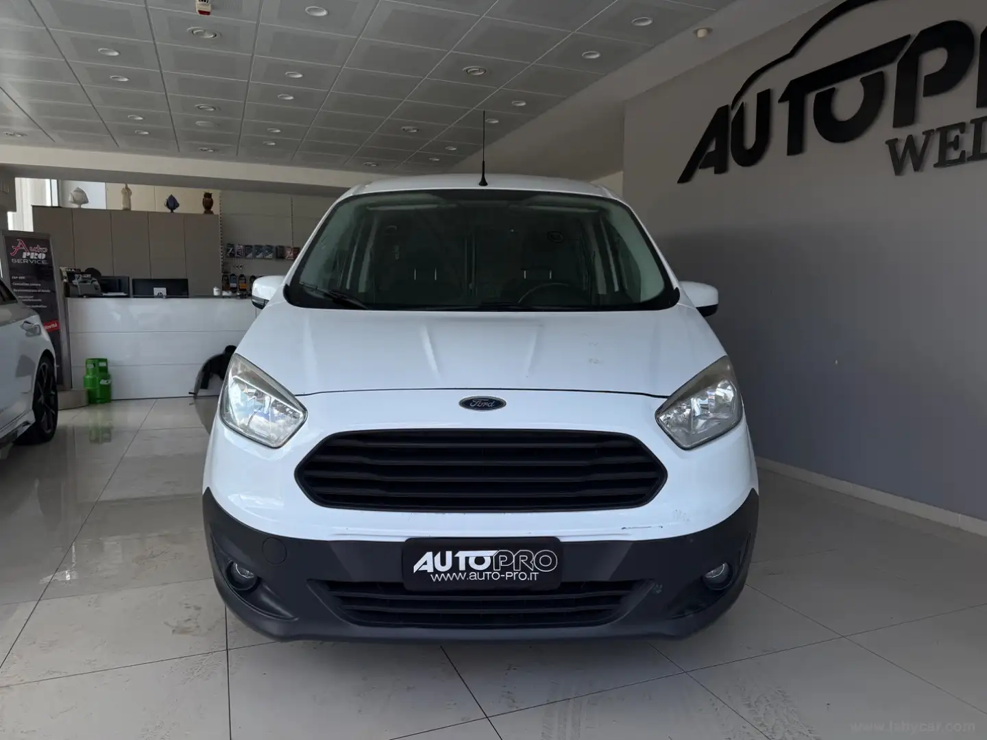 Ford Transit Courier 1.5 TDCi 75CV Van Entry Bianco - 1