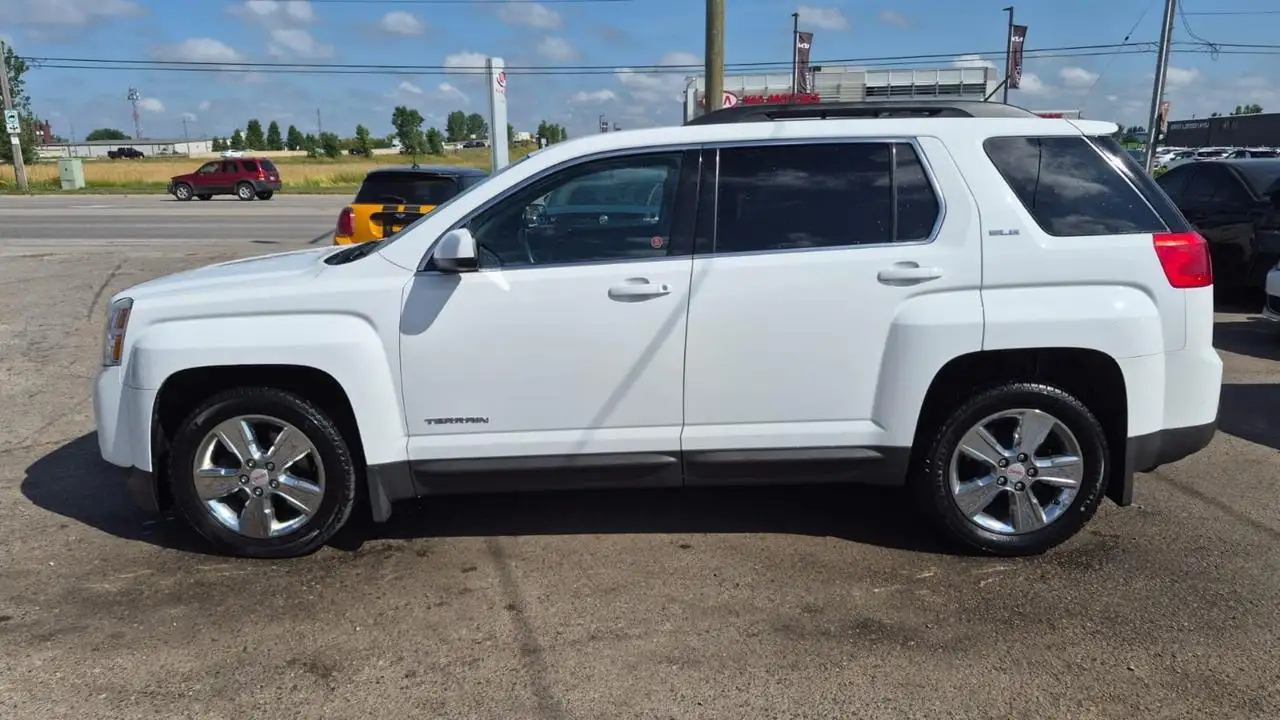 GMC Terrain photo GMC Terrain